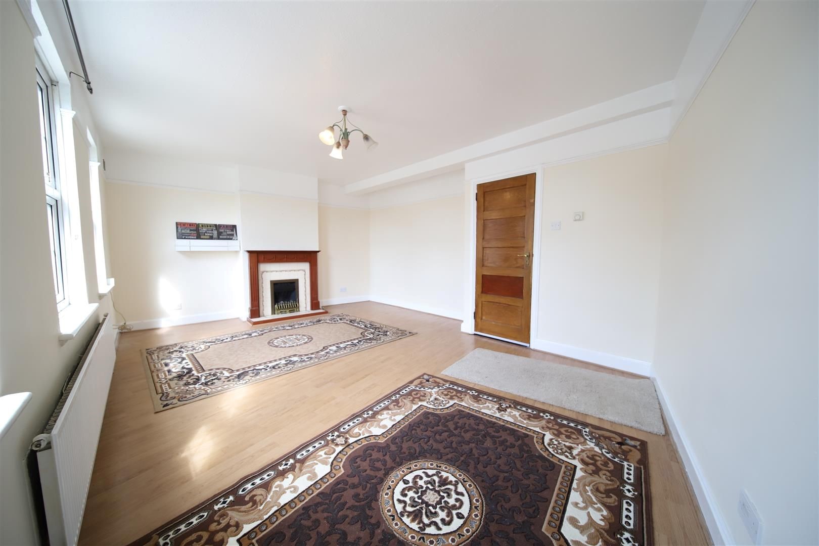 Property To Rent Onslow Parade Hampden Square, Southgate, N14 3 Bedroom Flat through Abacus