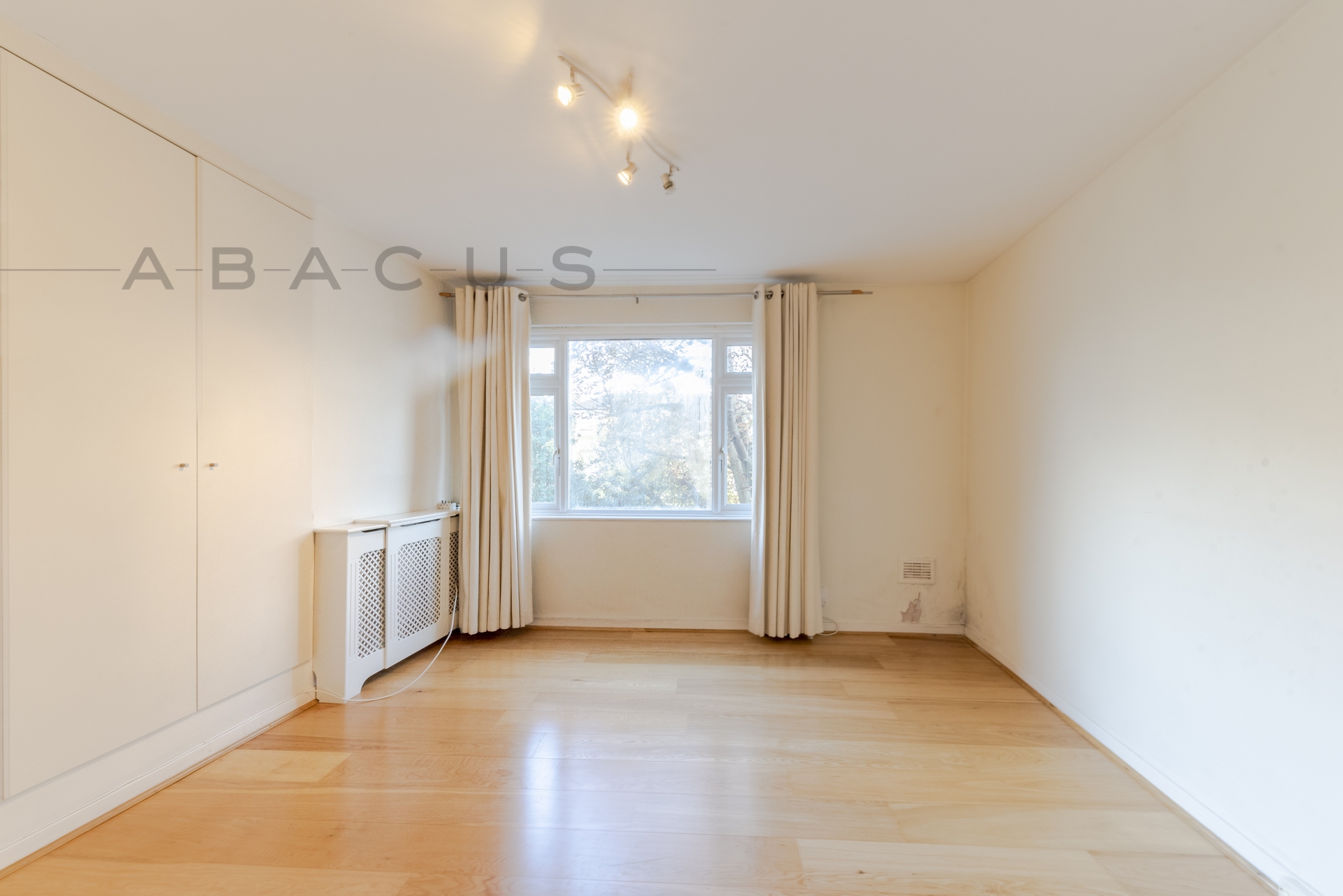 Property For Sale Parkhill Road, Belsize Park, NW3 2 Bedroom Flat