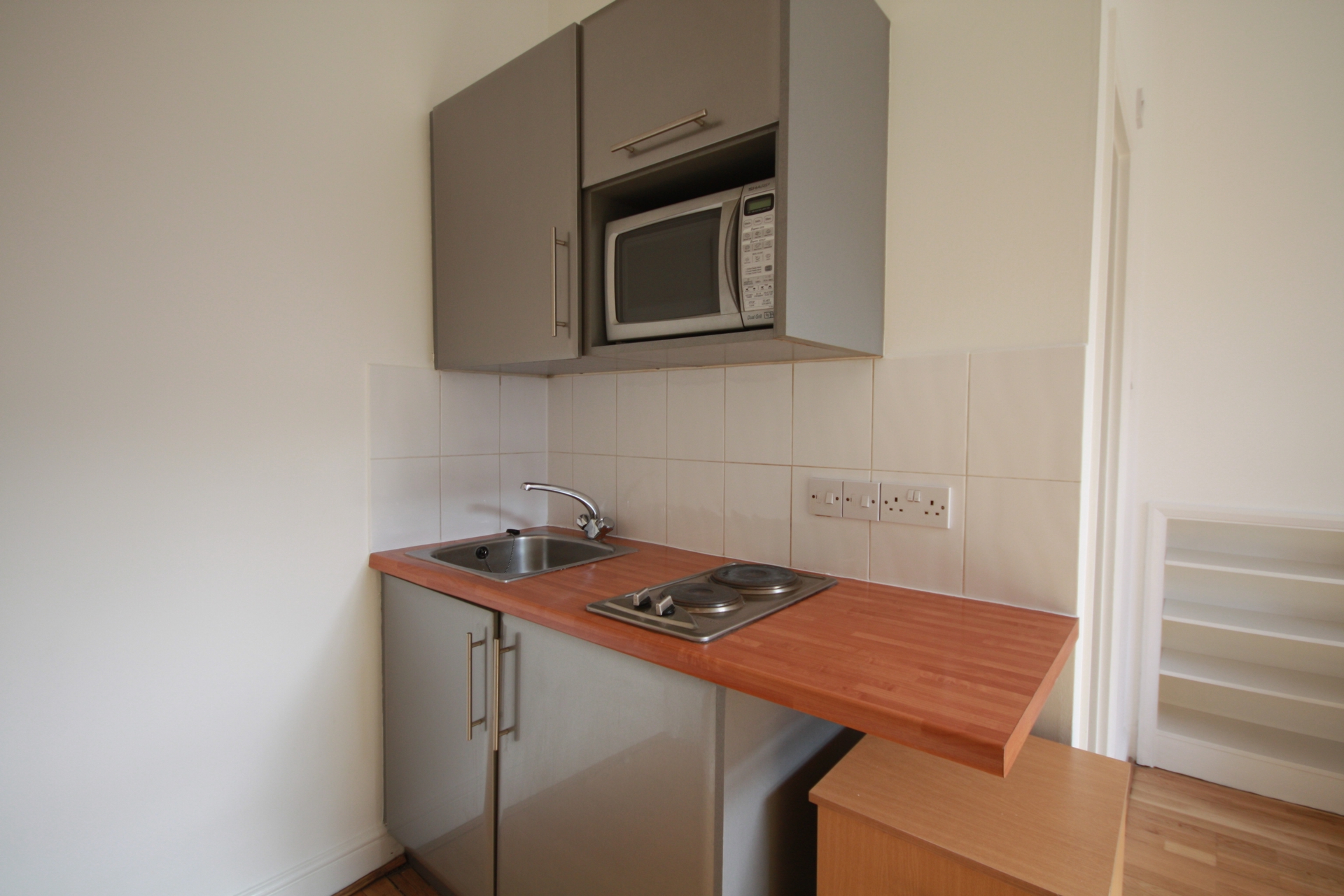 Property To Rent Kilburn High Road, Kilburn, NW6 Studio through Abacus Estates