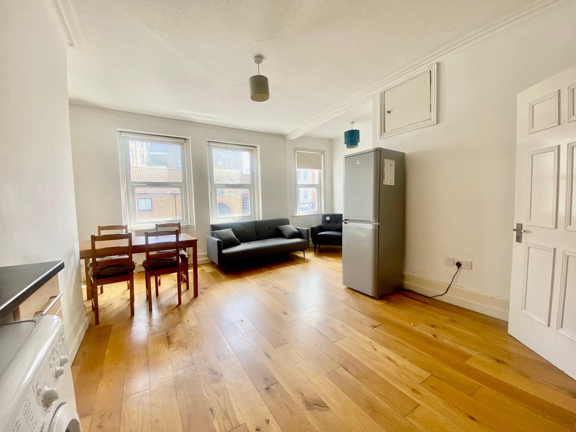 Finchley Road Barnet London NW2