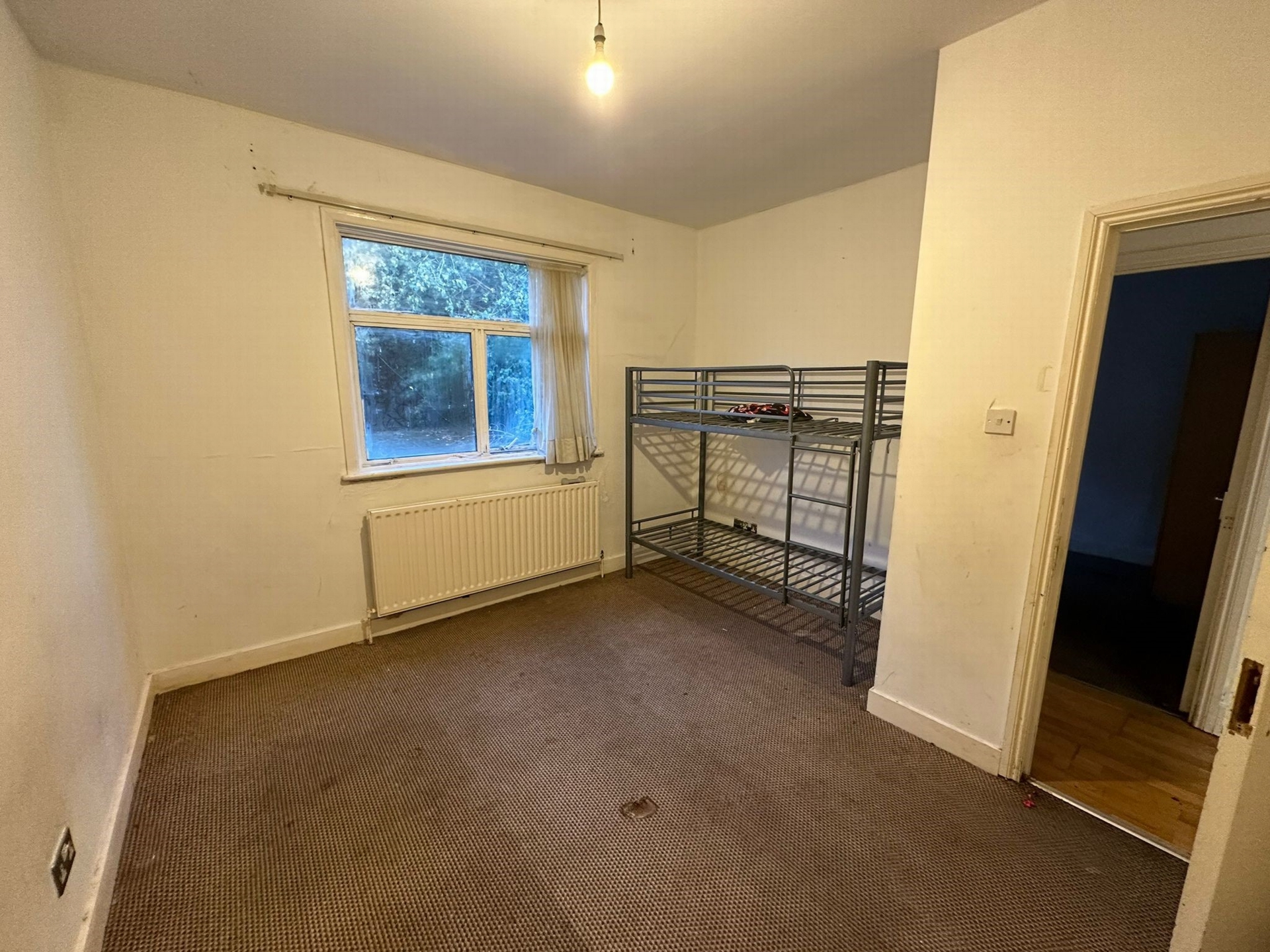 Property For Sale Sunnyside, Cricklewood, NW2 3 Bedroom Flat through