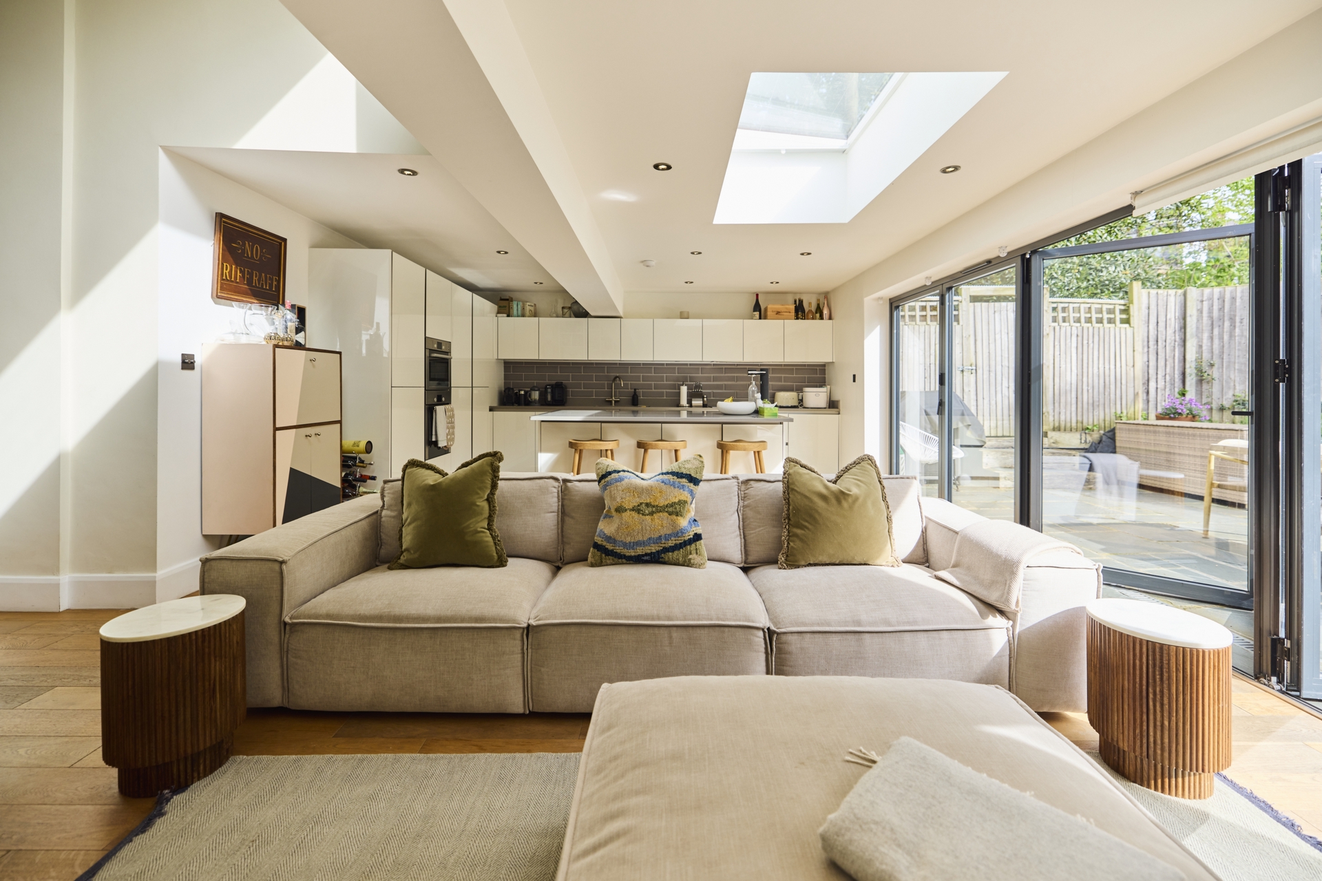 Property For Sale Chatsworth Road, London, NW2 2 Bedroom Flat through