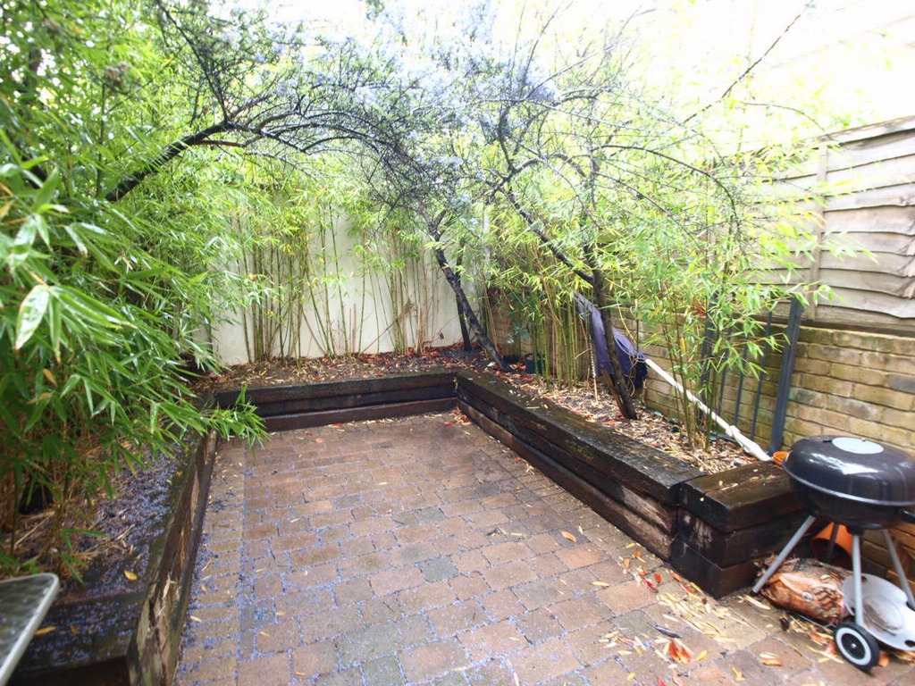 Photo 4