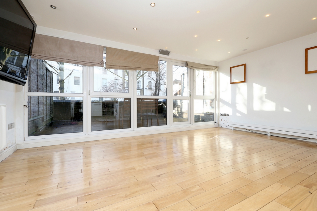 Queens Crescent Camden London NW5