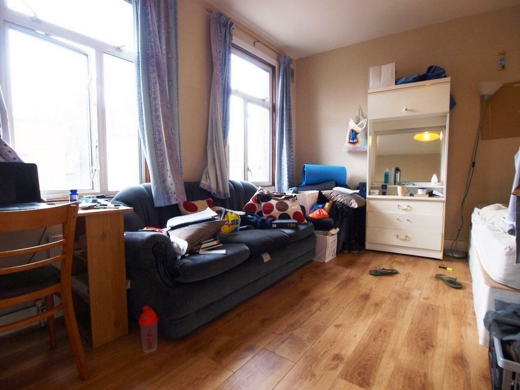 Photo 4