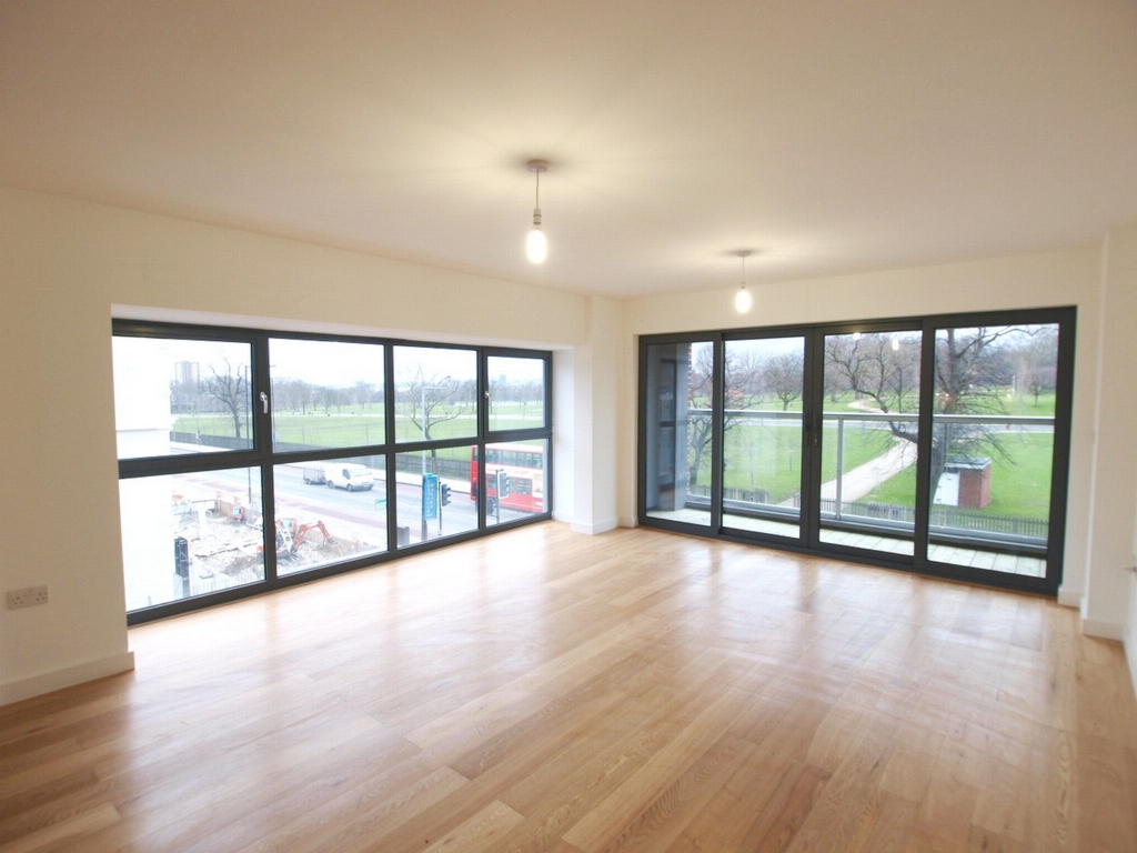 Seven Sisters Road Finsbury Park London N4