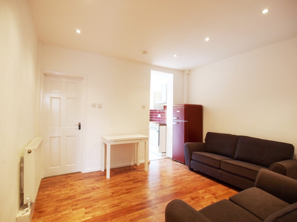 Reform Row Tottenham London N17
