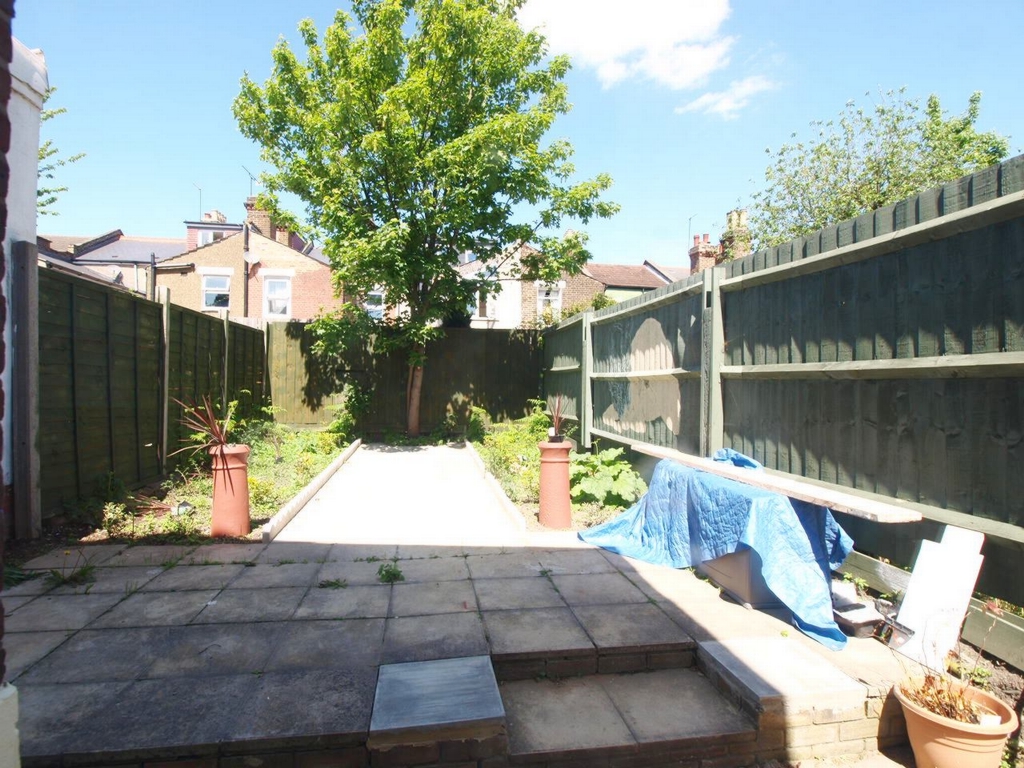 Springfield Road Seven Sisters London N15
