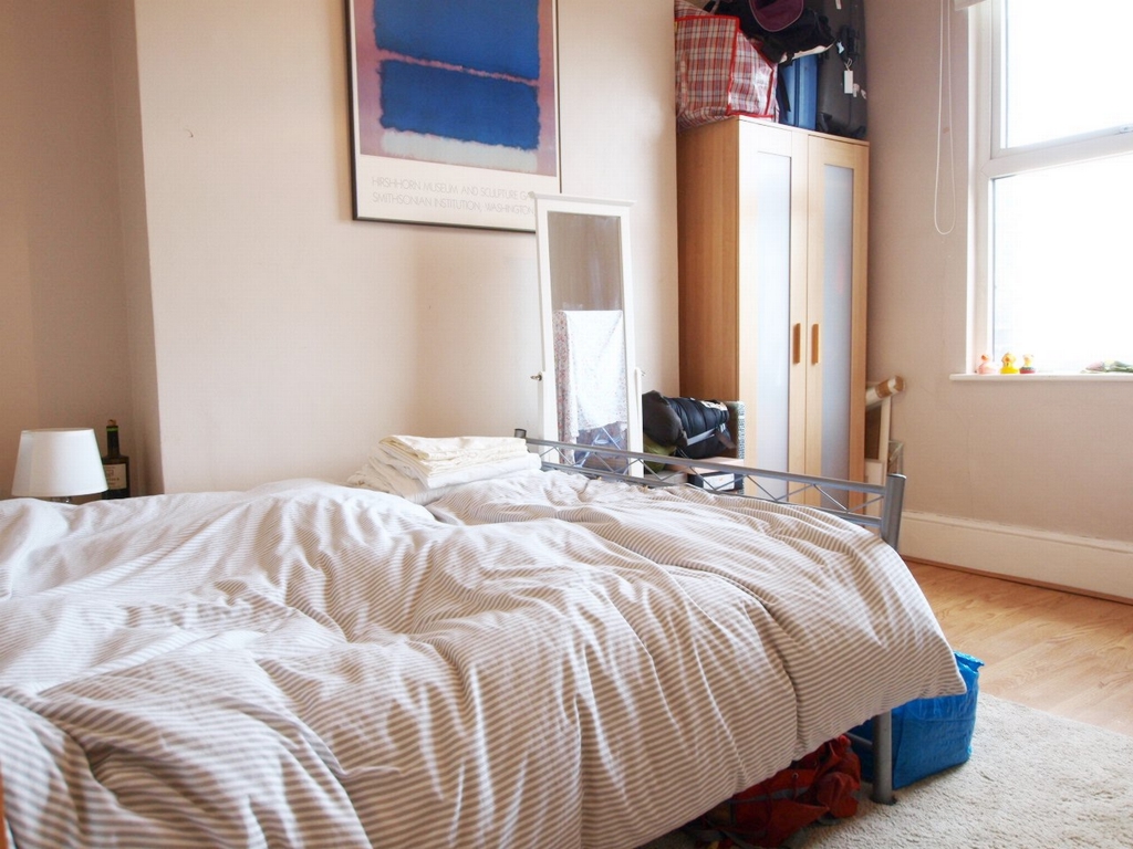 Photo 4