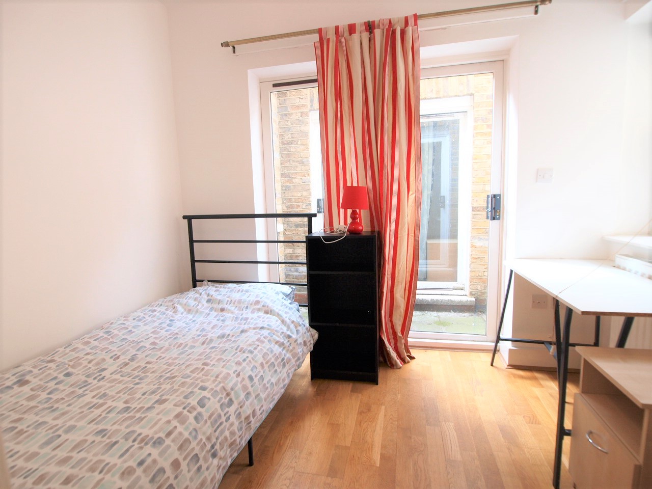 Photo 5