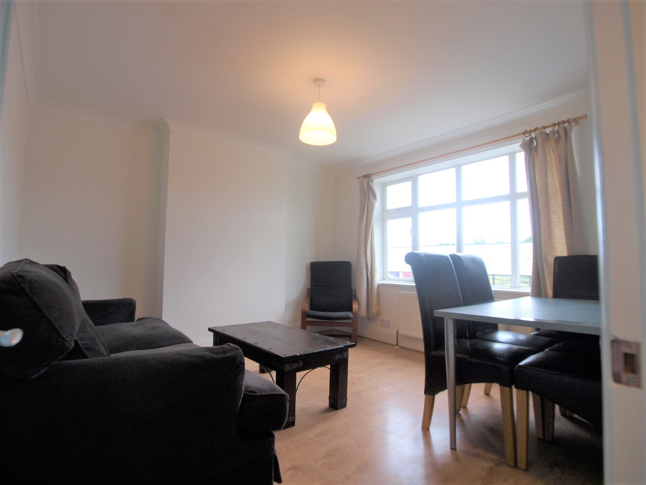 Brookhill Road New Barnet London EN4