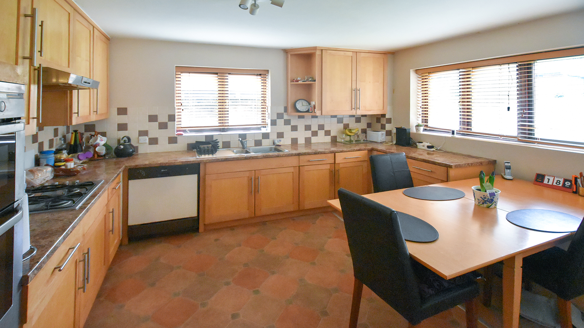 Property For Sale Keston Park Close, Bromley, BR2 5 Bedroom Detached