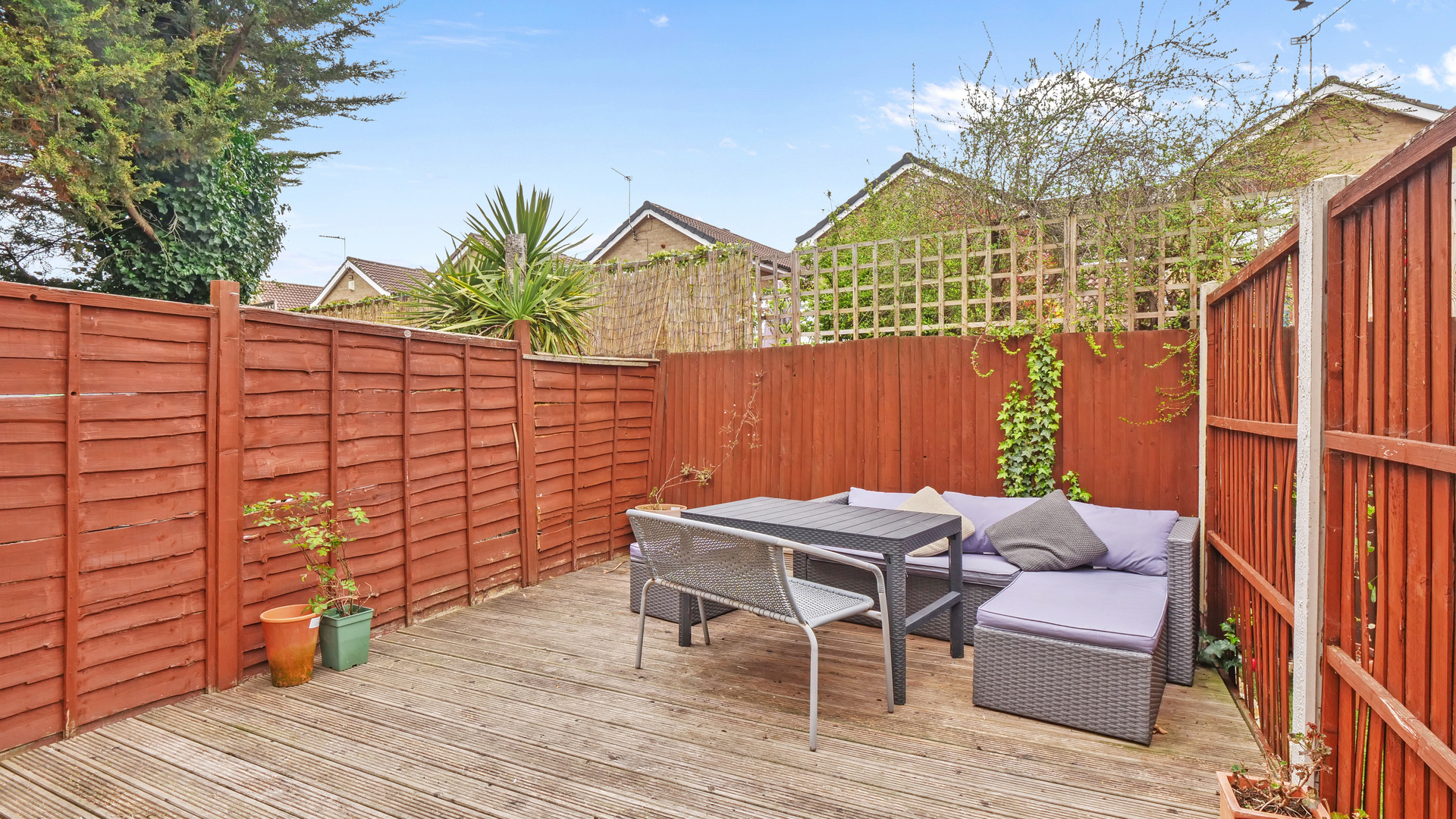 Property For Sale Oxley Close, Bermondsey, SE1 2 Bedroom Terraced Alex Neil 002924/1