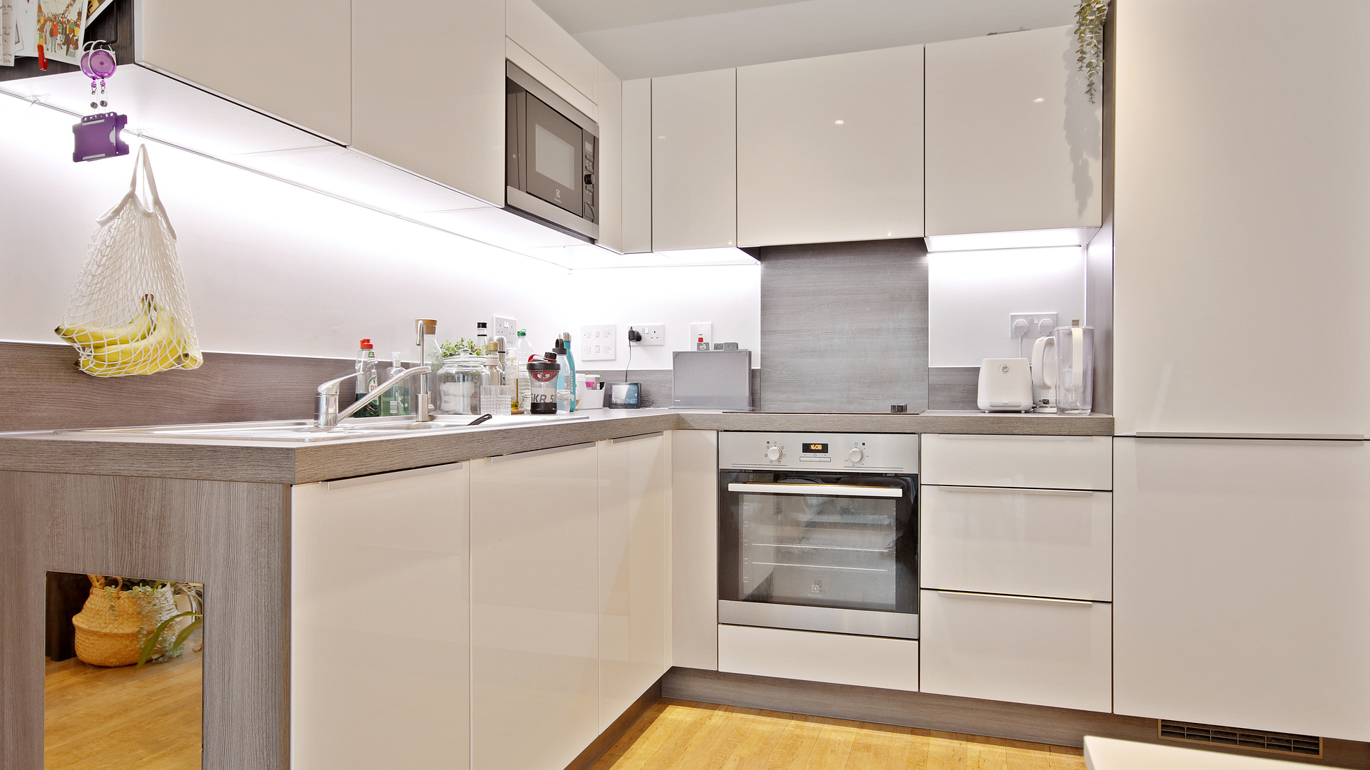 Property For Sale Copenhagen Court, Pell Street, Deptford, SE8 Flat