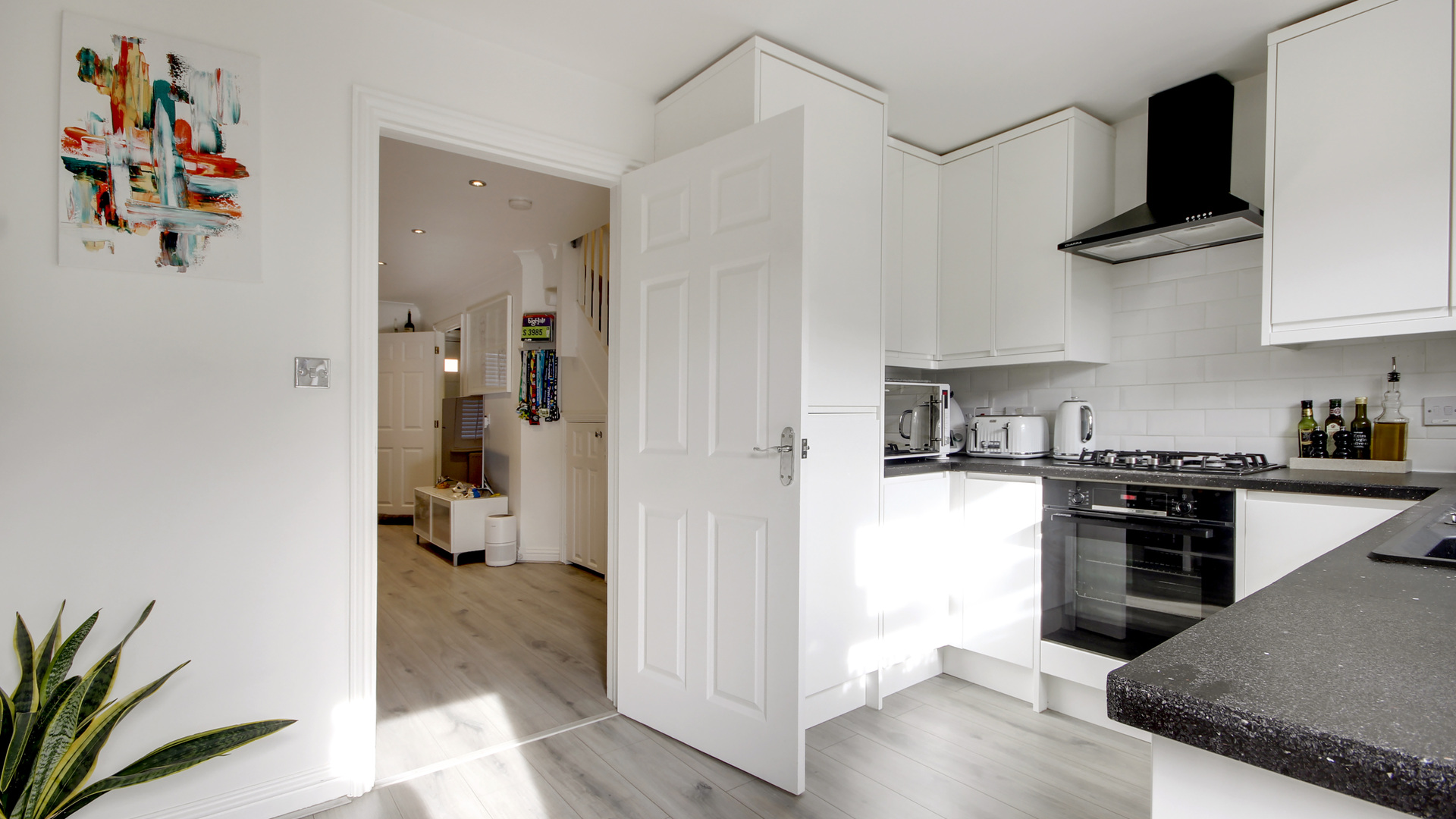 Property For Sale Barlow Drive, Shooters Hill, SE18 2 Bedroom