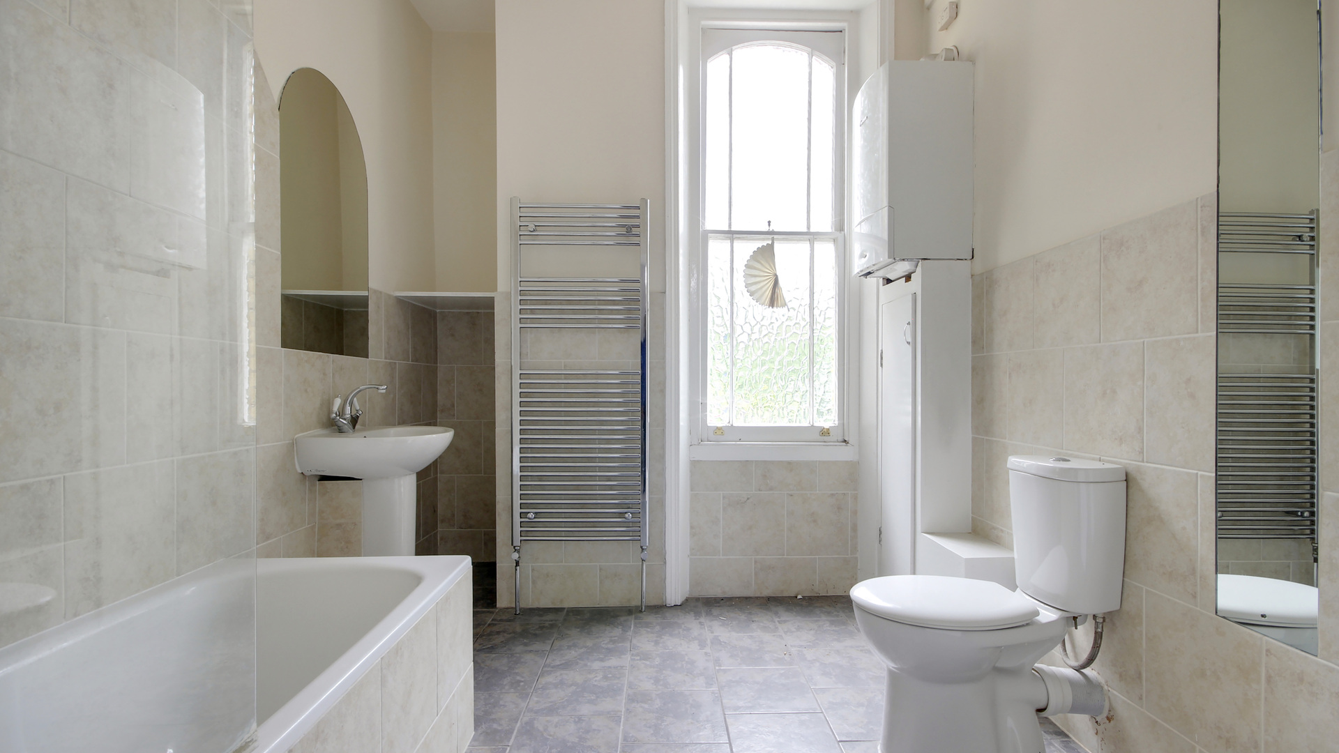 Property For Sale Lewisham Way, Brockley, SE4 7 Bedroom End of