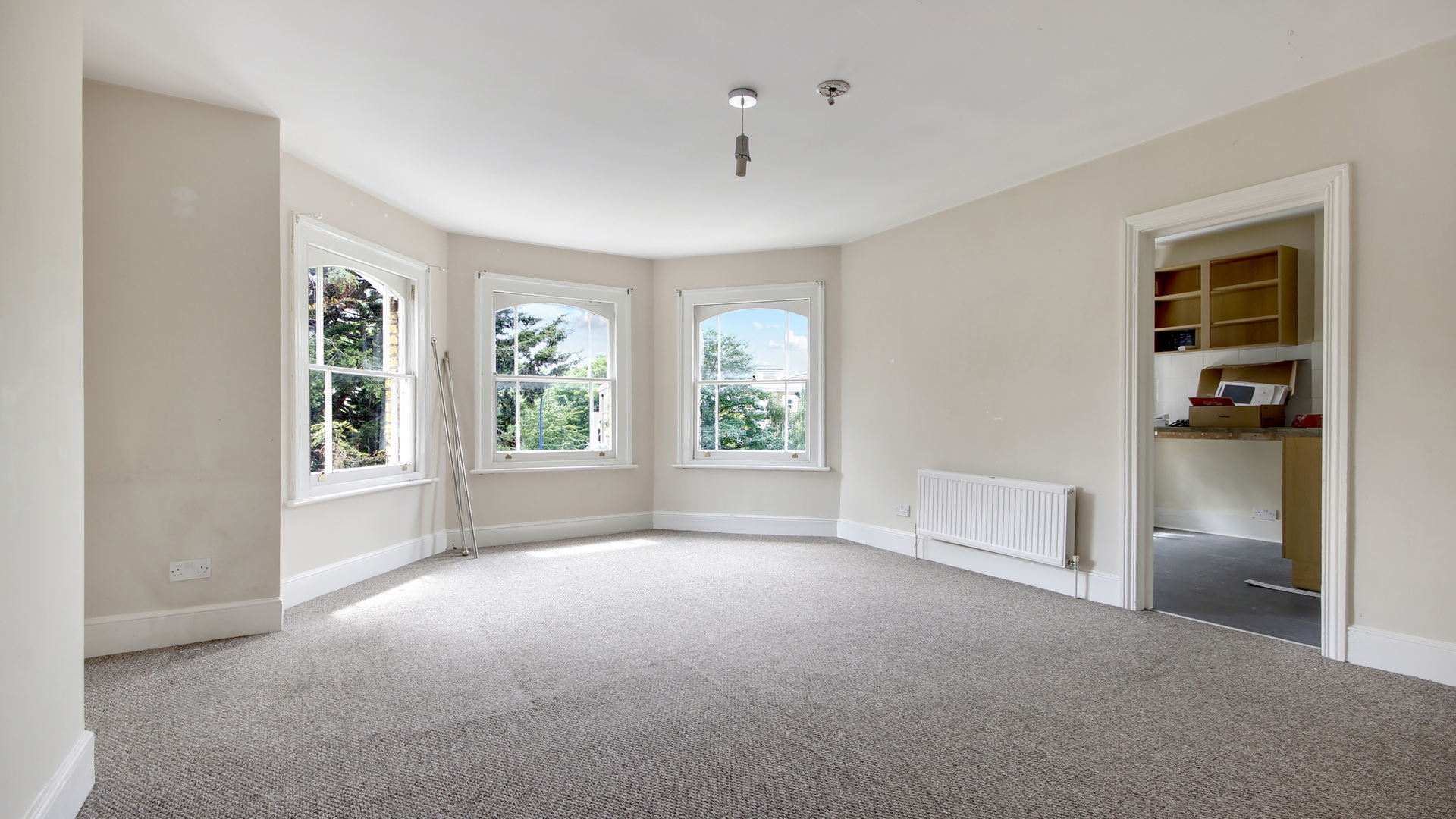 Property For Sale Lewisham Way, Brockley, SE4 7 Bedroom End of