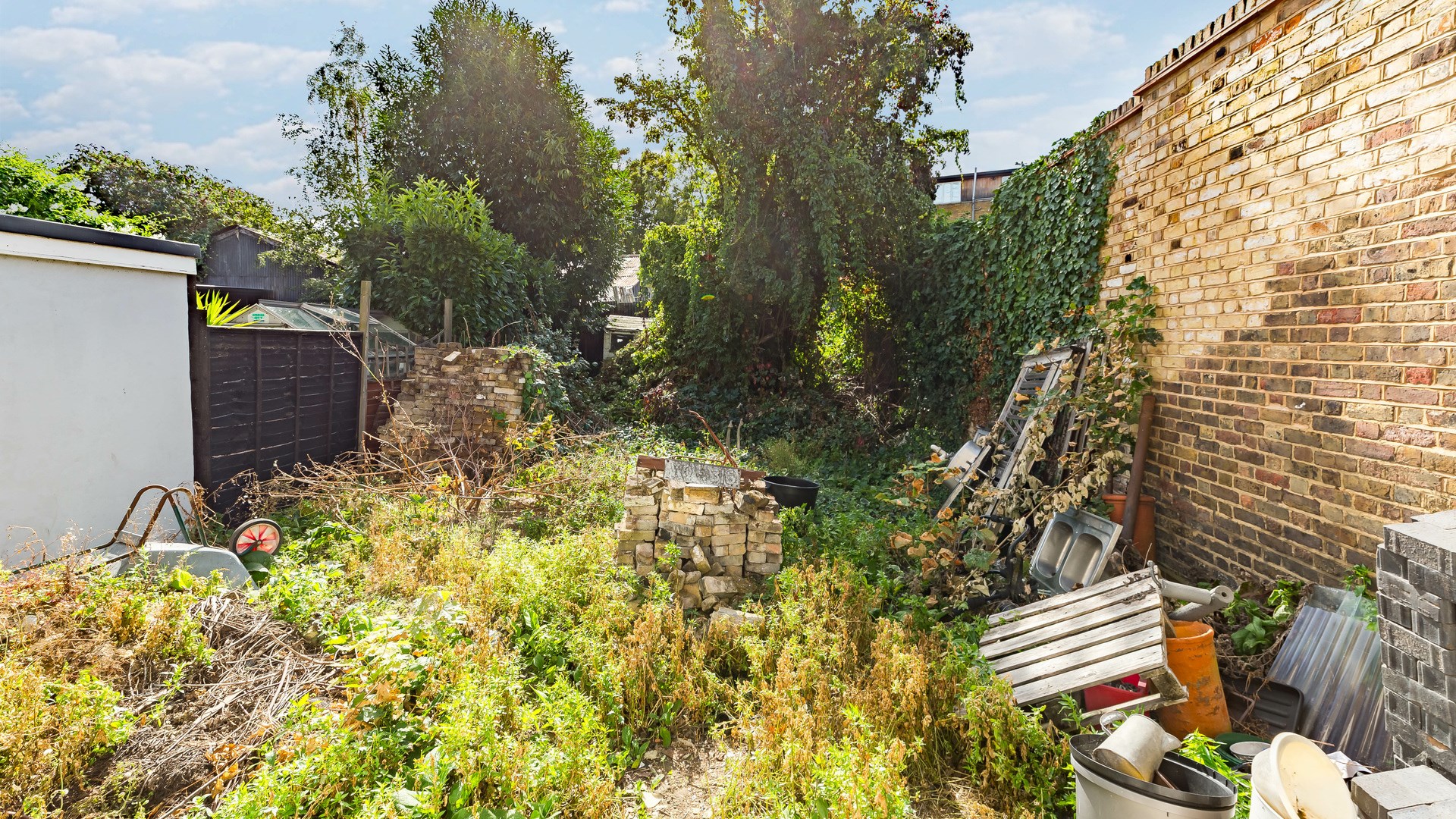 Property For Sale Lower Road, Deptford, SE8 5 Bedroom End of Terrace