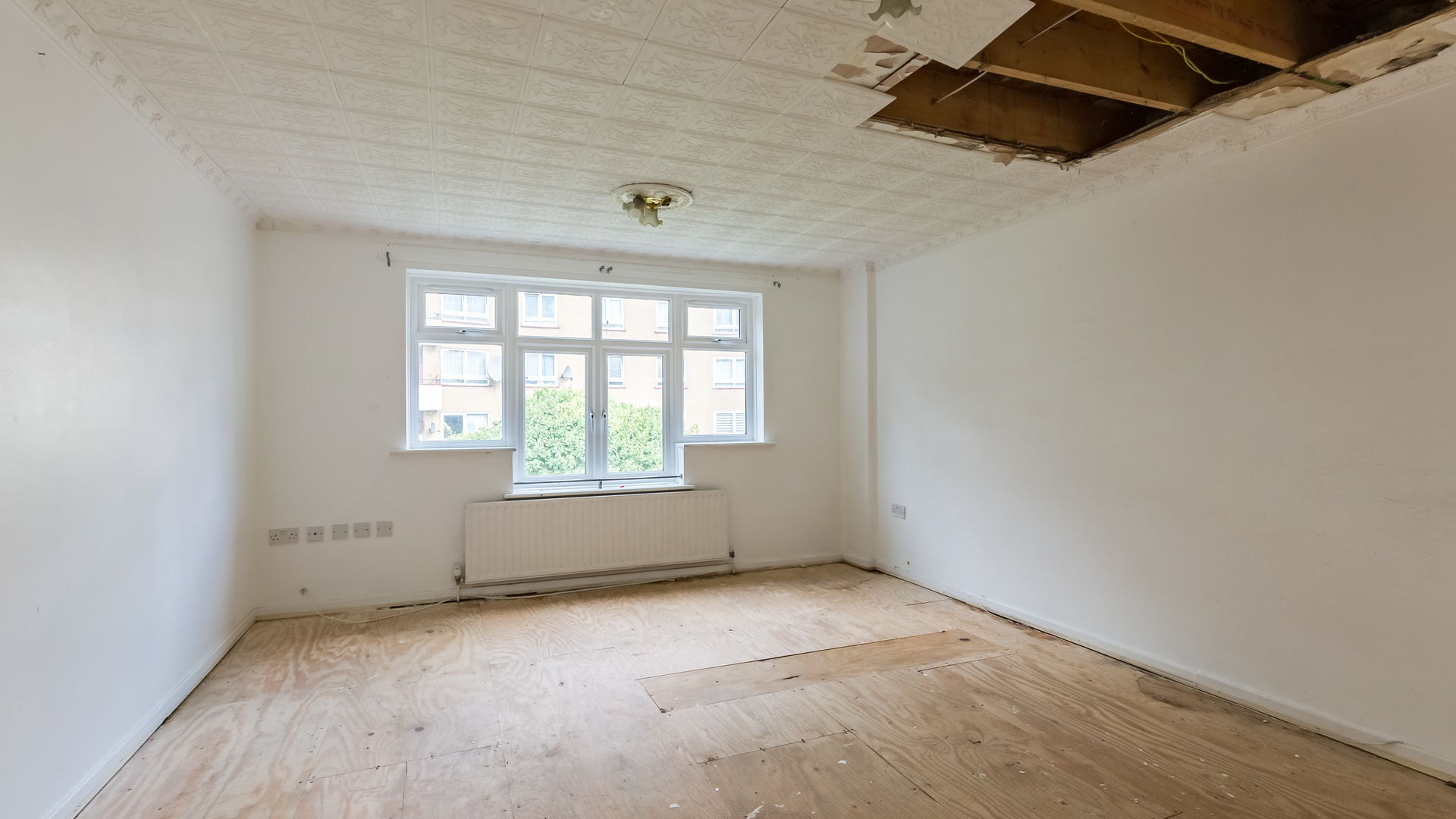 Property For Sale Staunton Street, Deptford, SE8 4 Bedroom End of