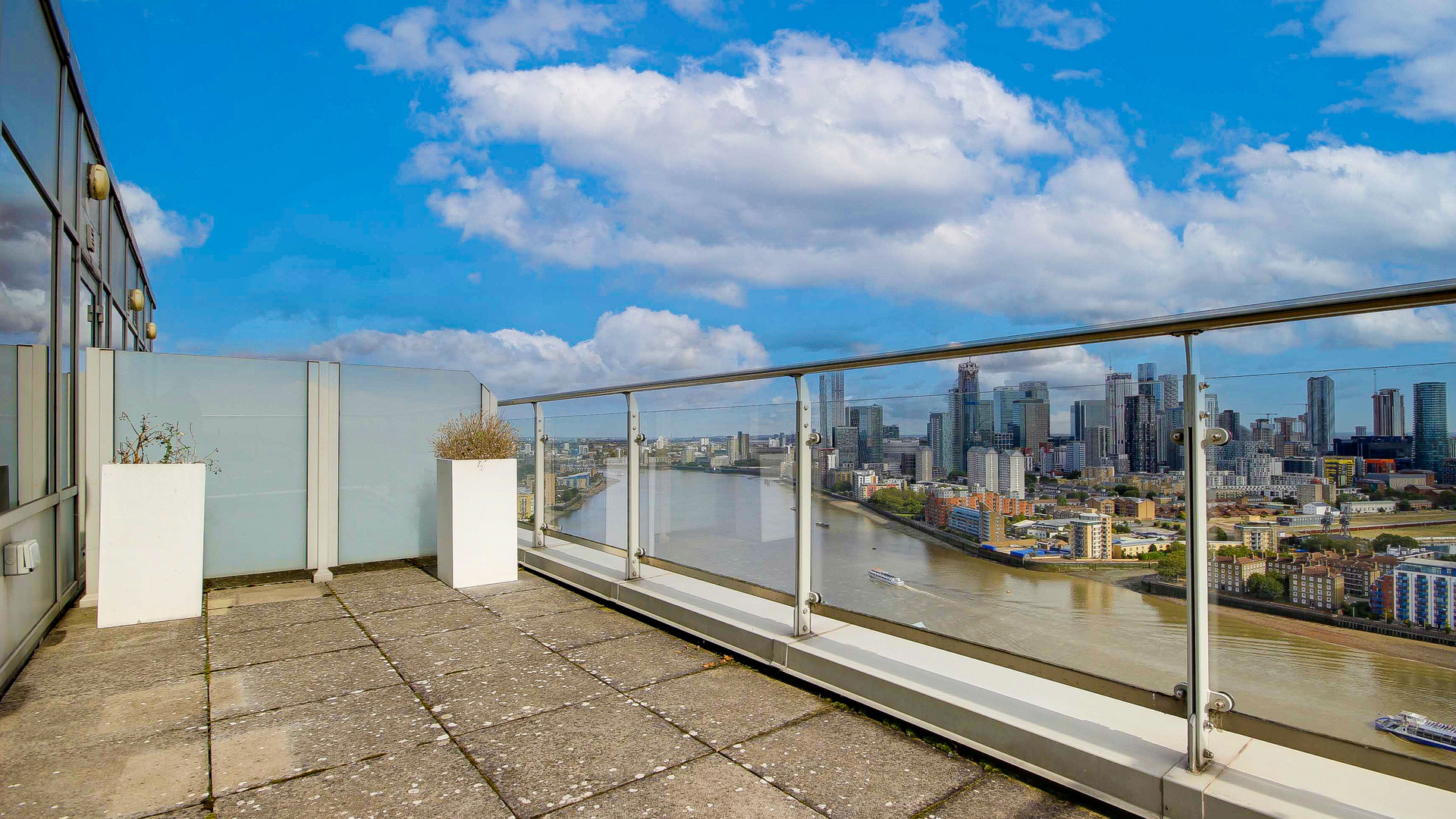 Property For Sale Aragon Tower, Beard Road, Deptford, SE8 3