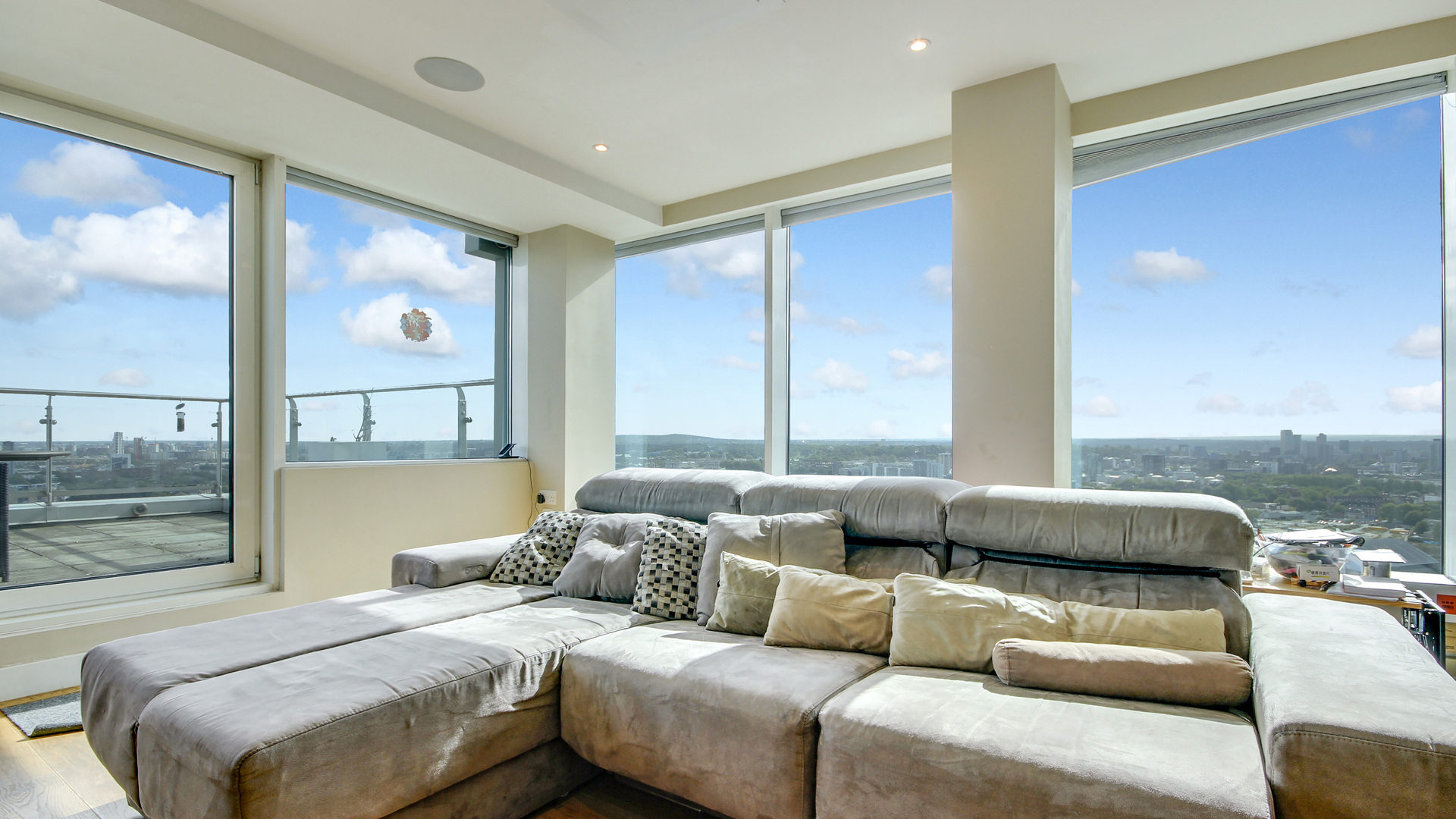 Property For Sale Aragon Tower, Beard Road, Deptford, SE8 3