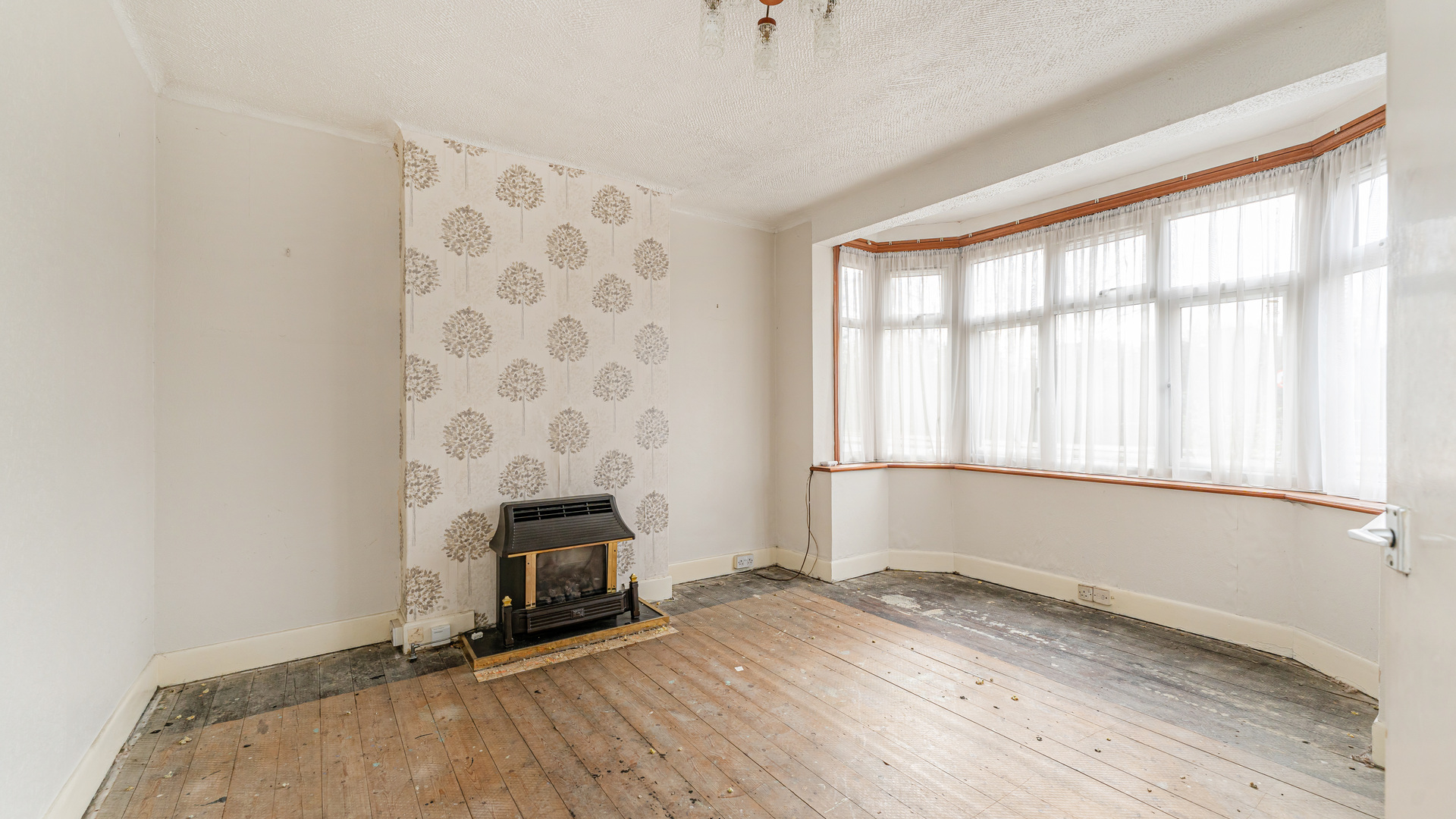 Property For Sale Rochester Way, Kidbrooke, SE3 3 Bedroom Semi