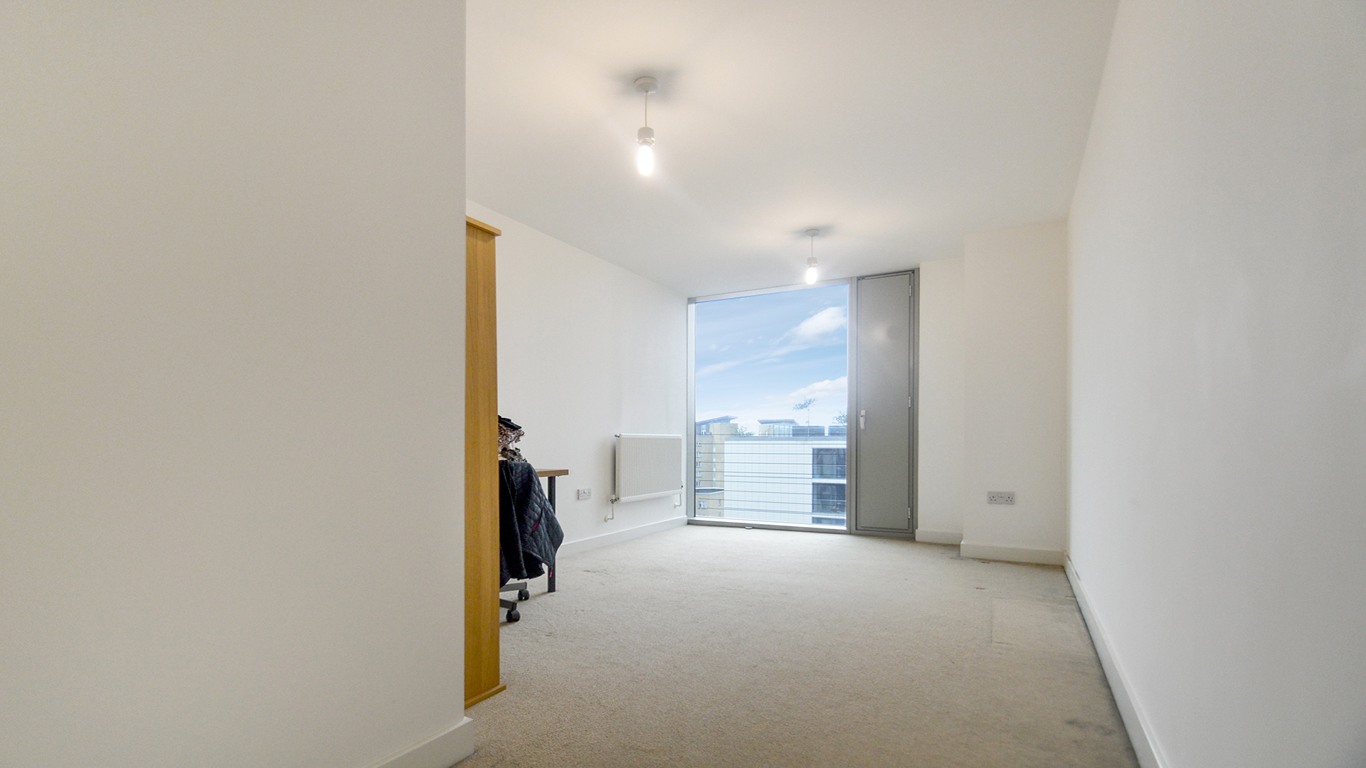 Property For Sale Whitby House, Marsh Wall, Canary Wharf, E14 2