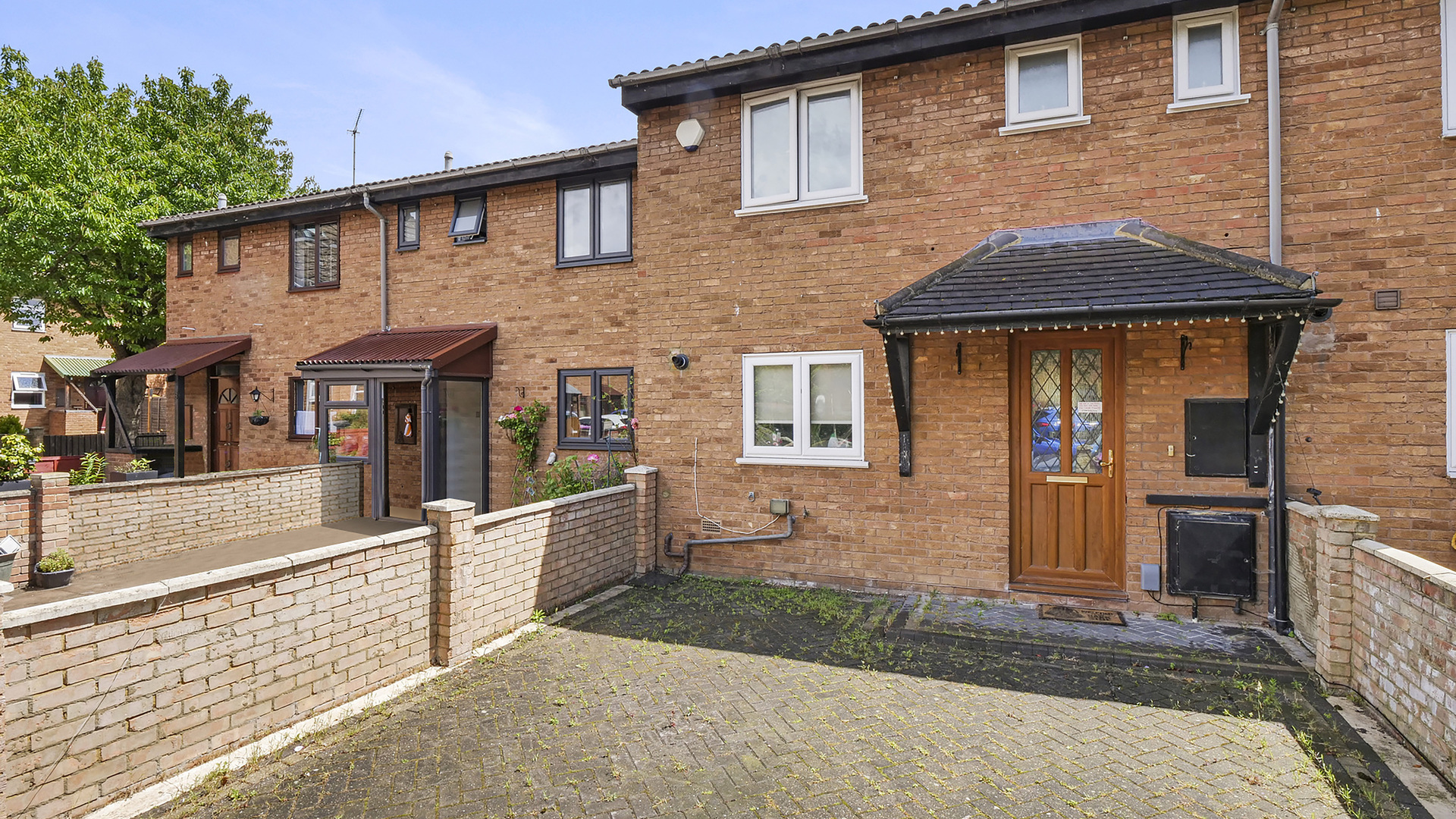 Property For Sale Grosvenor Wharf Road, Isle of Dogs, E14 2 Bedroom