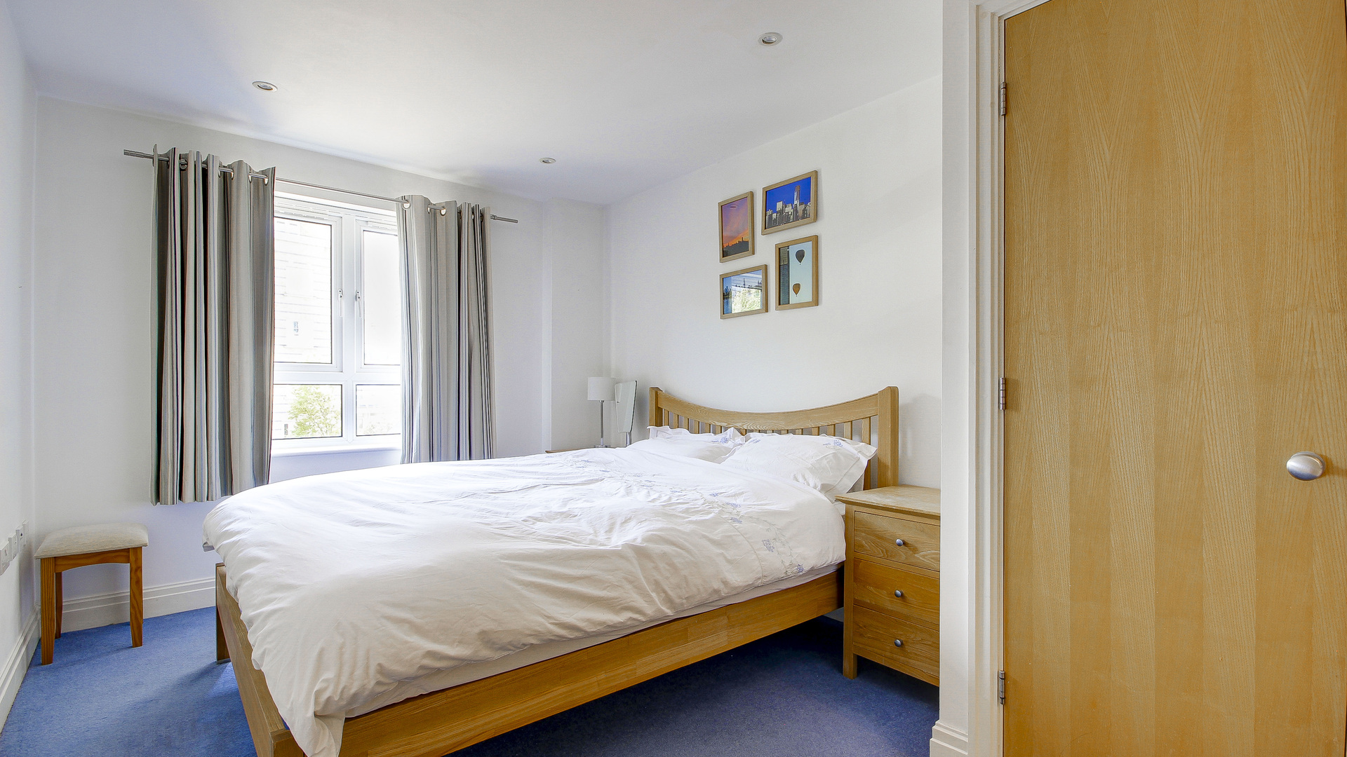 Property For Sale Kirkland House, St. Davids Square, Isle of Dogs, E14