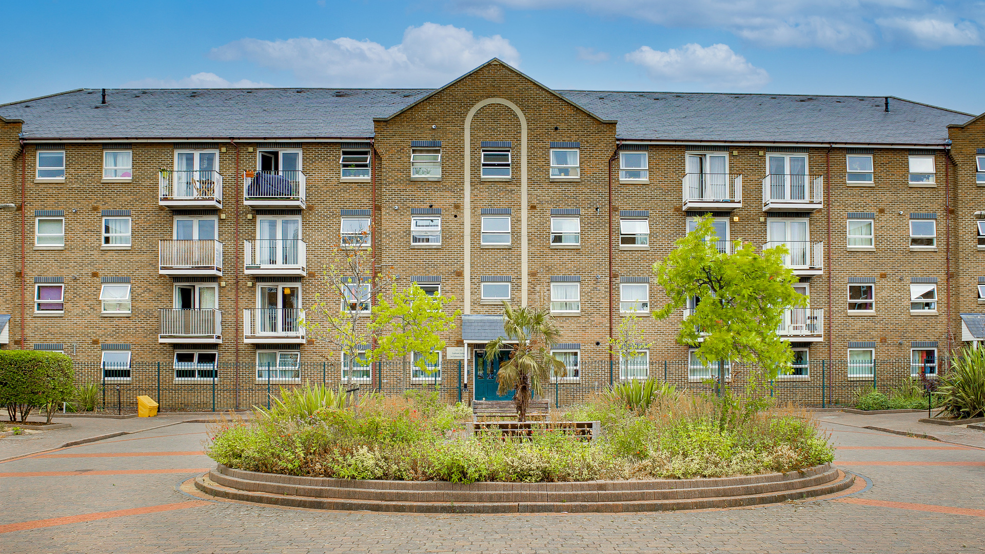 Property For Sale Cadnam Lodge, Schooner Close, Isle of Dogs, E14 2