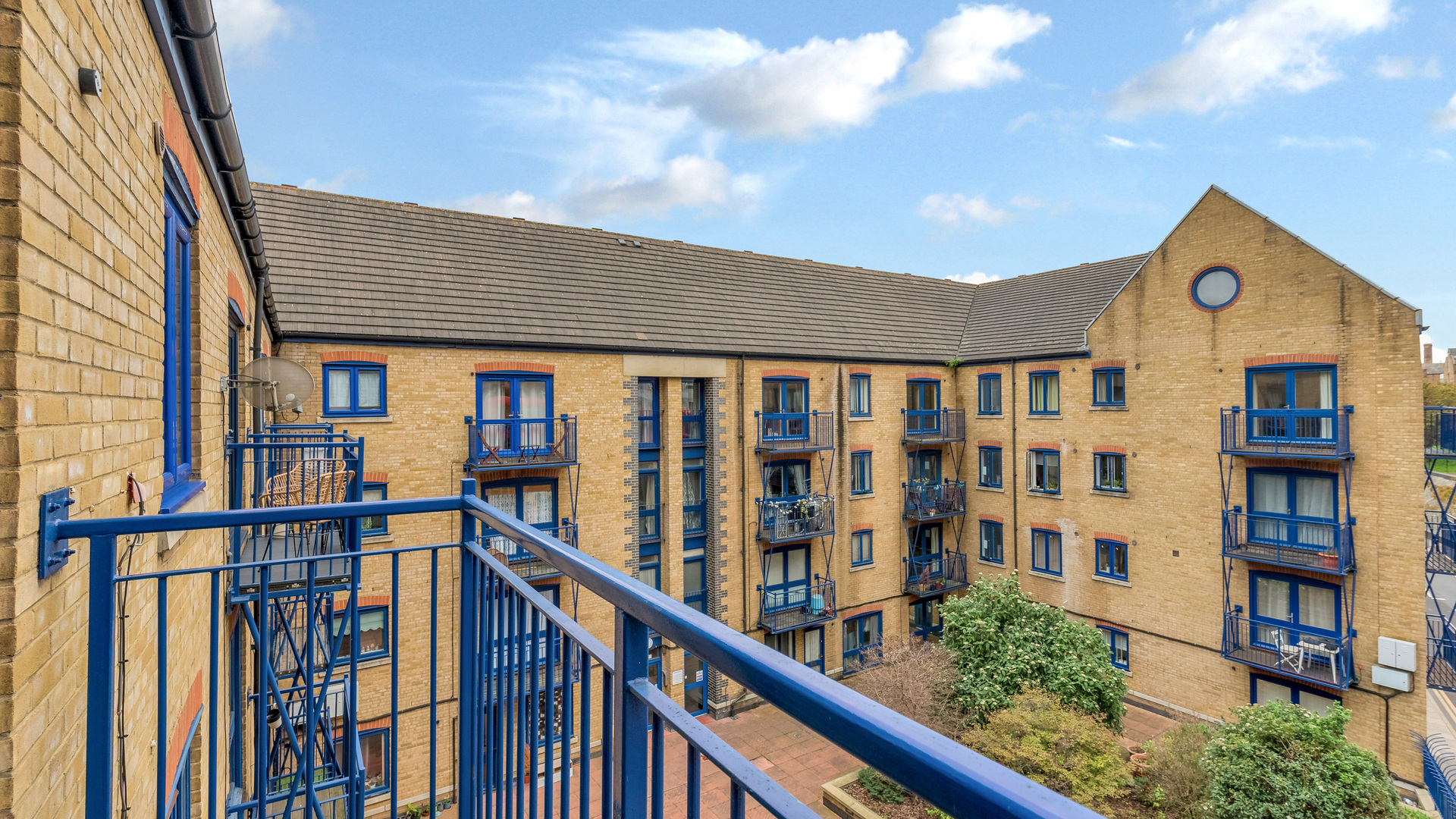 Property For Sale Peninsula Court, East Ferry Road, Isle of Dogs, E14