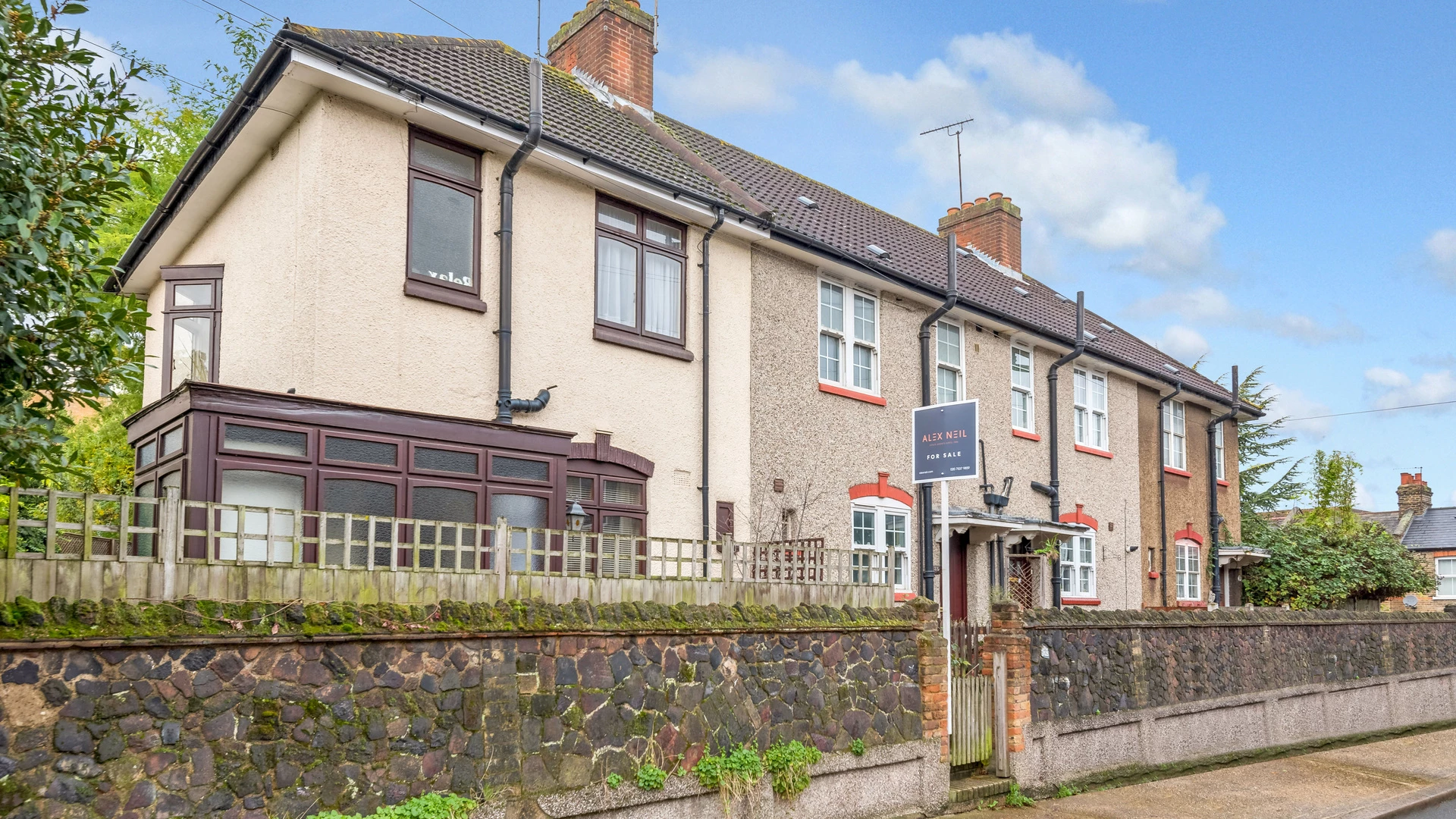Hesperus Crescent Isle of Dogs E14