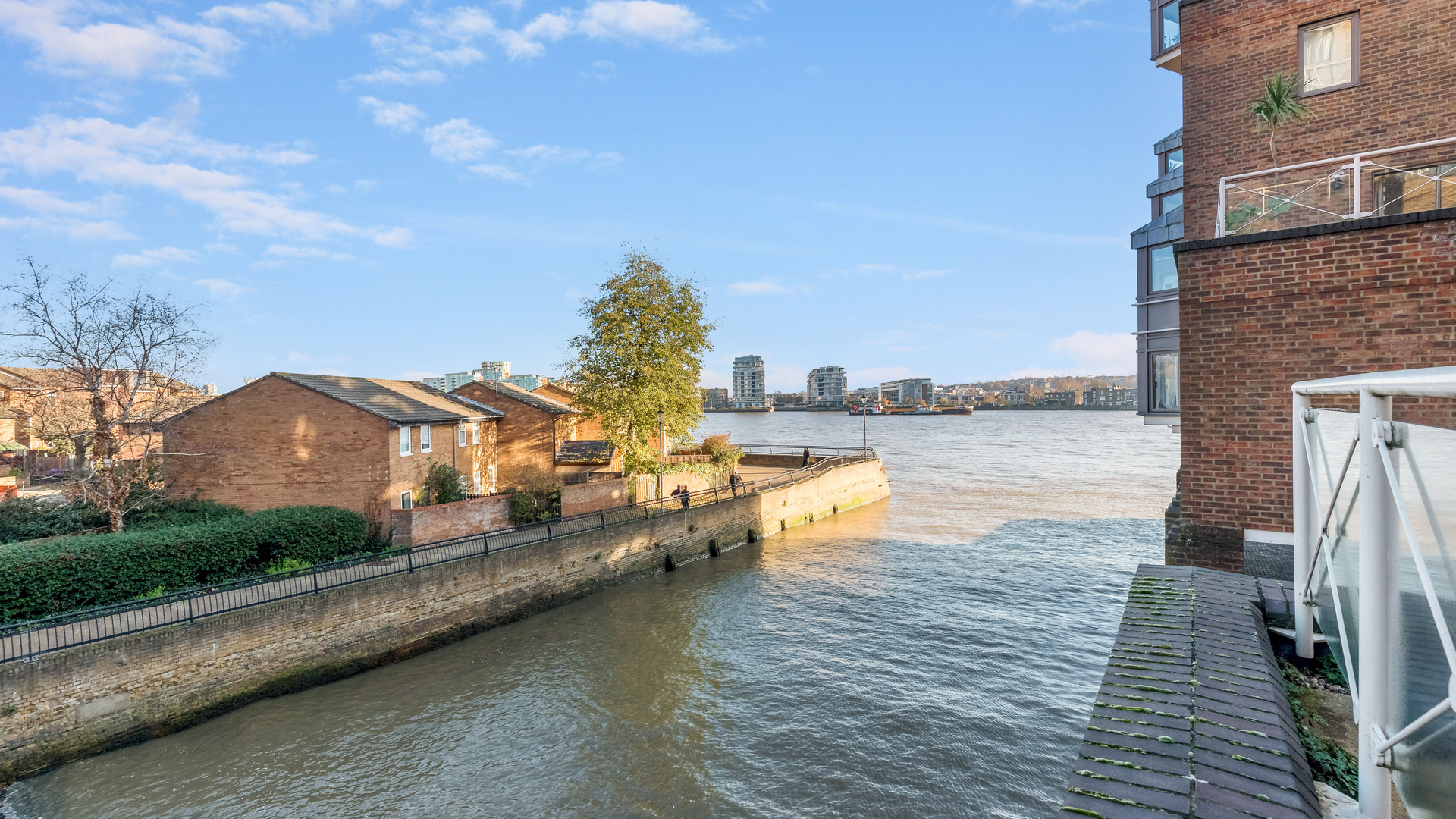 Property For Sale Cumberland Mills Square, Isle of Dogs, E14 1