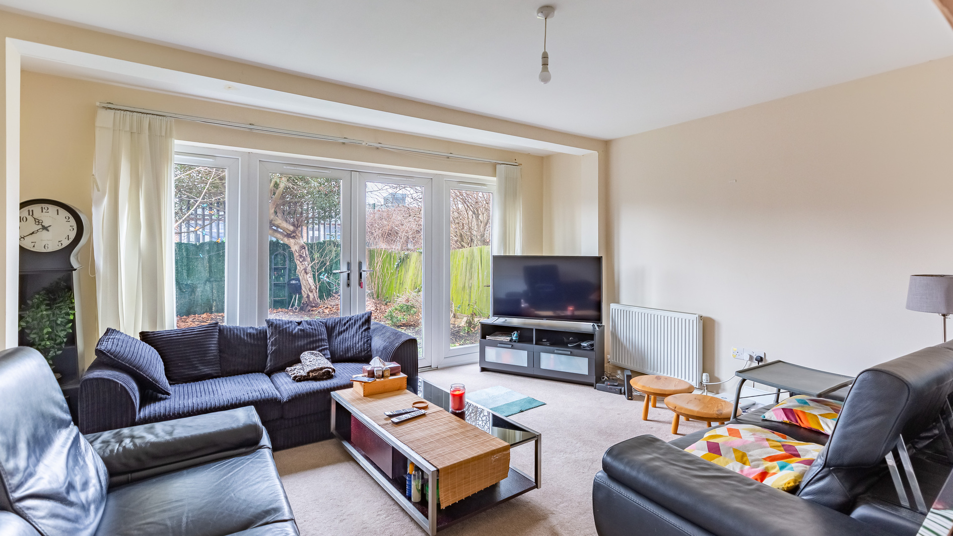 Property For Sale Jade Close, Newham, E16 4 Bedroom Semi Detached