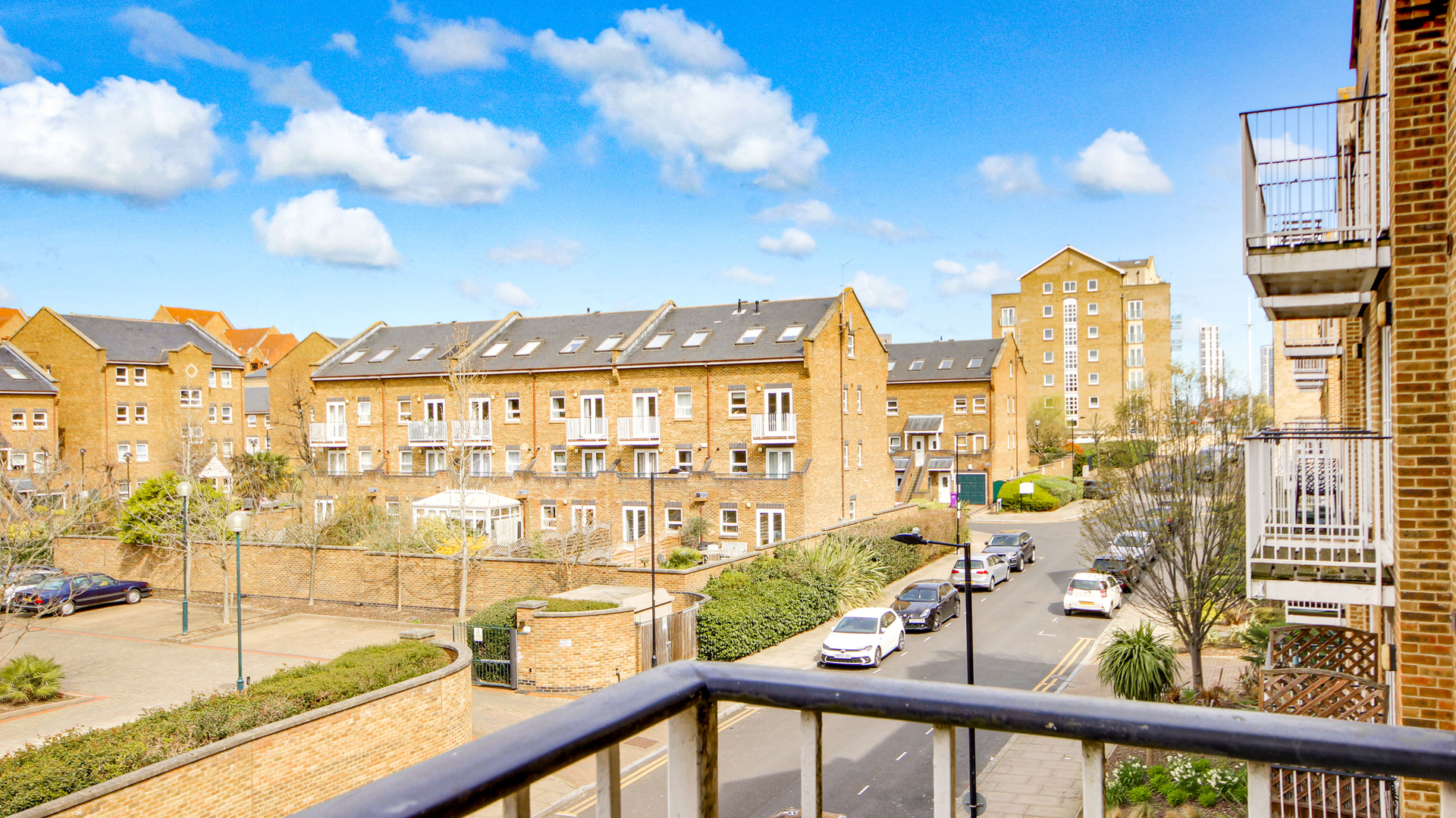 Property For Sale Fawley Lodge, Millennium Drive, Isle of Dogs, E14 2