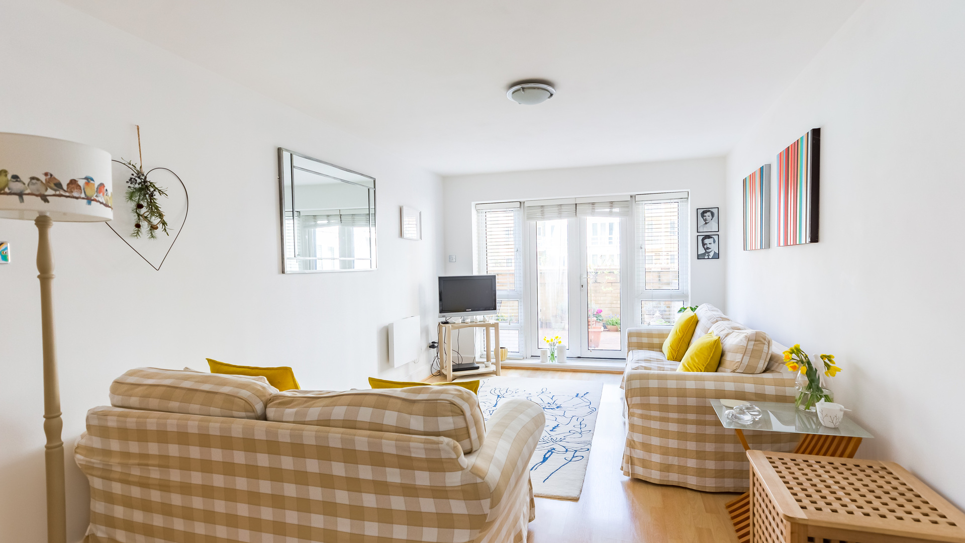 Property For Sale St. Davids Square, Isle of Dogs, E14 1 Bedroom Flat Alex Neil 003530/1