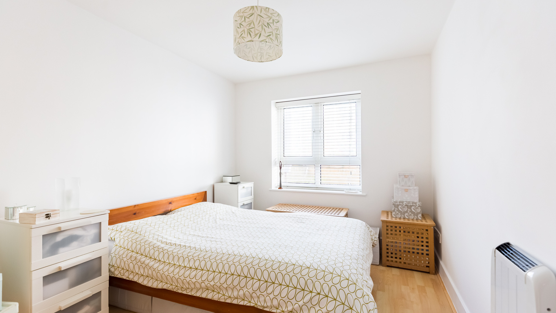Property For Sale St. Davids Square, Isle of Dogs, E14 1 Bedroom Flat
