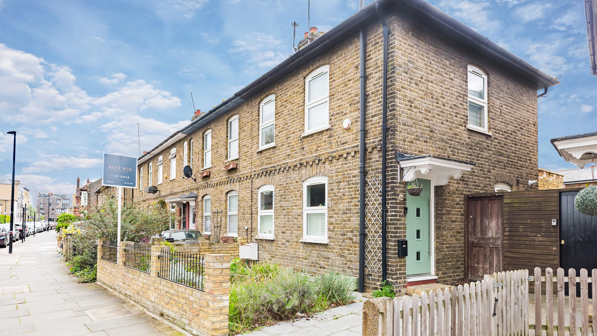 East Ferry Road Isle of Dogs E14