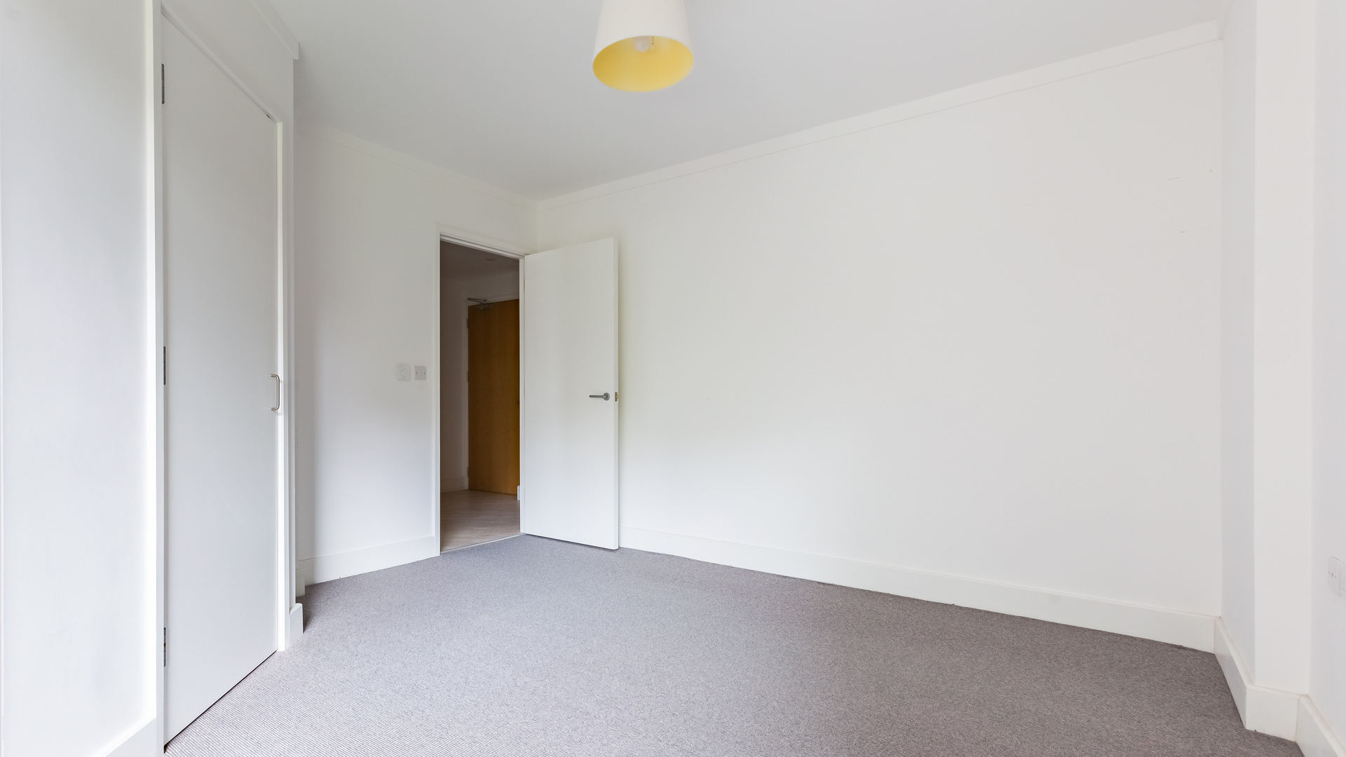 Property For Sale Triangle Apartments, Manchester Road, Isle of Dogs