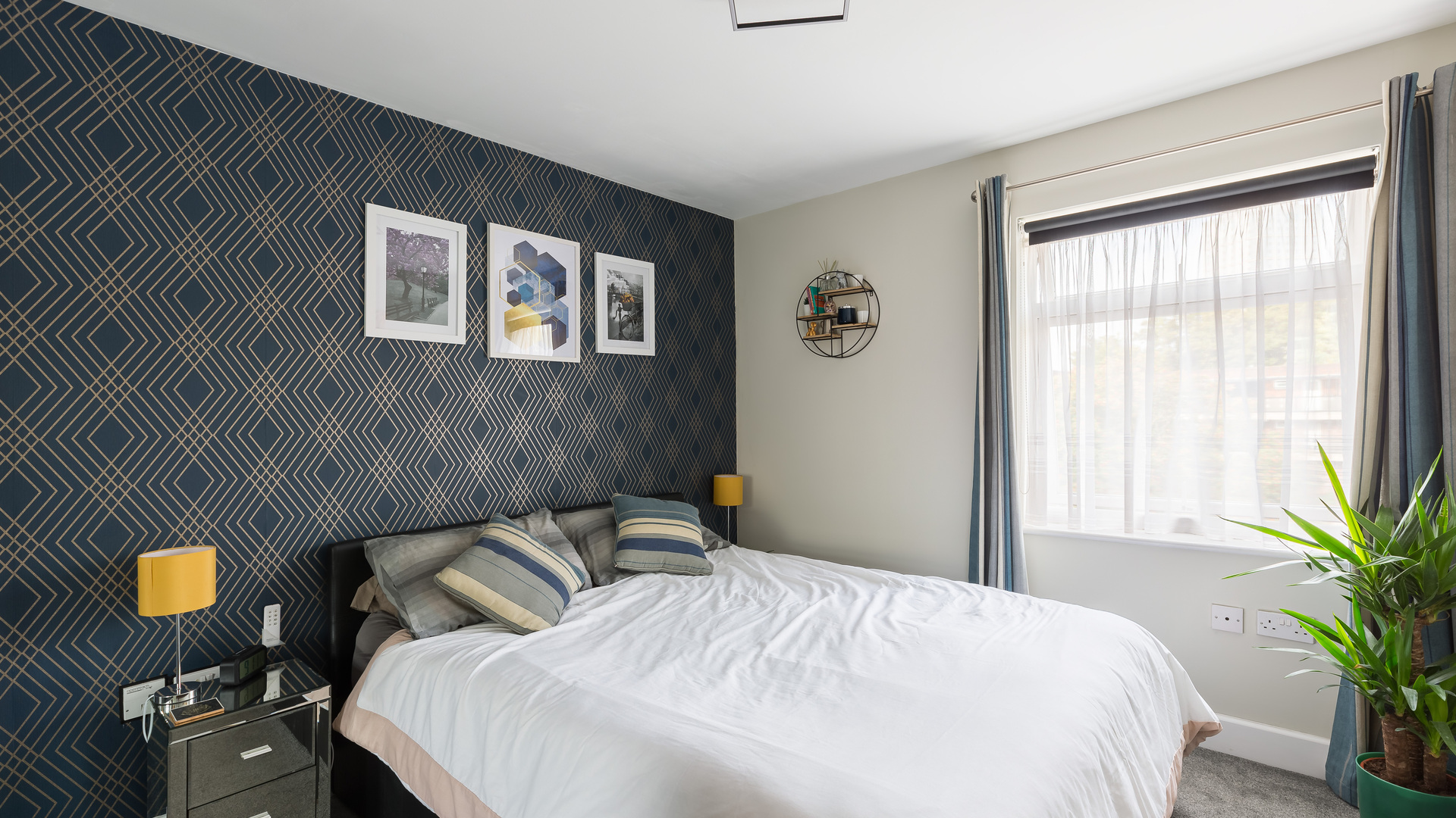 Property For Sale Whitehorse Apartments, Saltwell Street, Poplar, E14