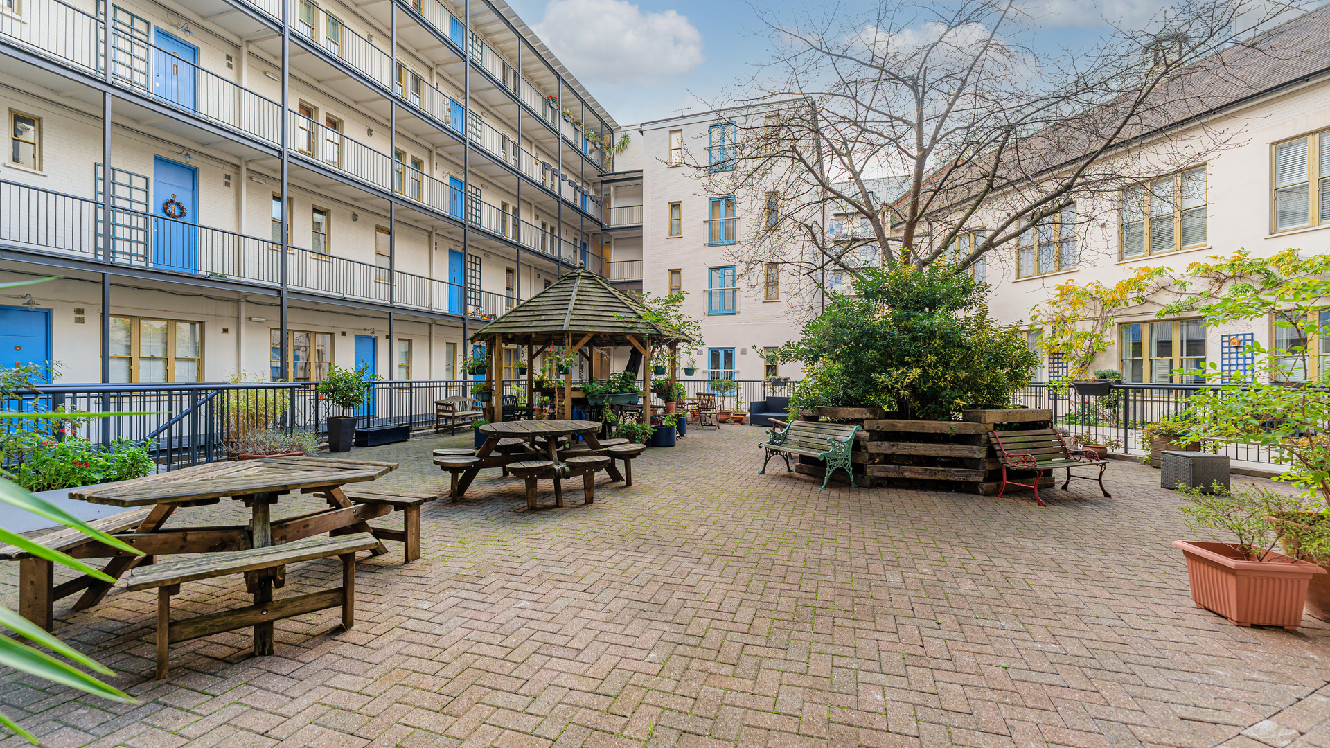 Property For Sale Mission Building, Commercial Road, Limehouse, E14 2