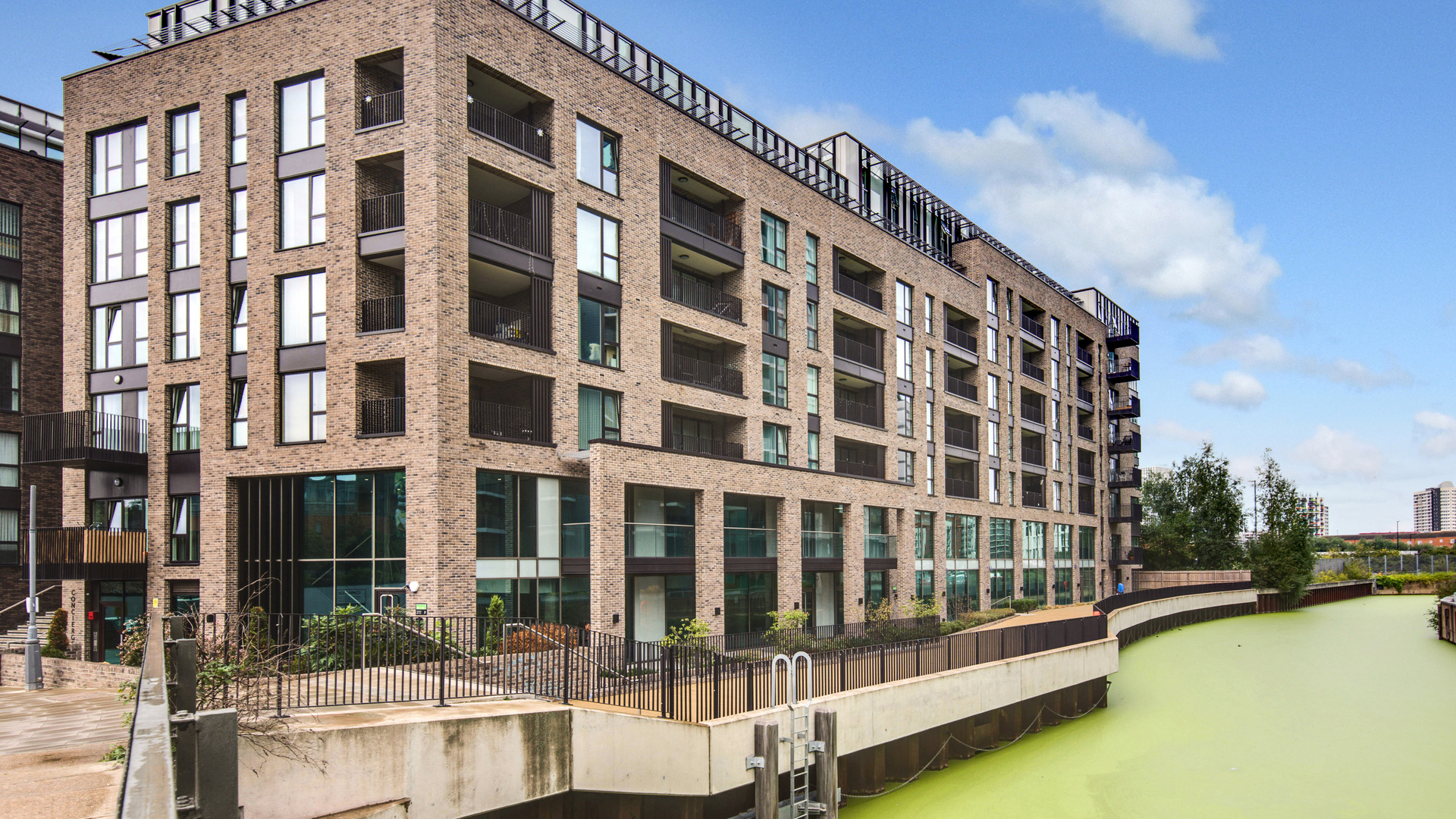 Property For Sale Southmere House, Highland Street, Stratford, E15 | 1 ...