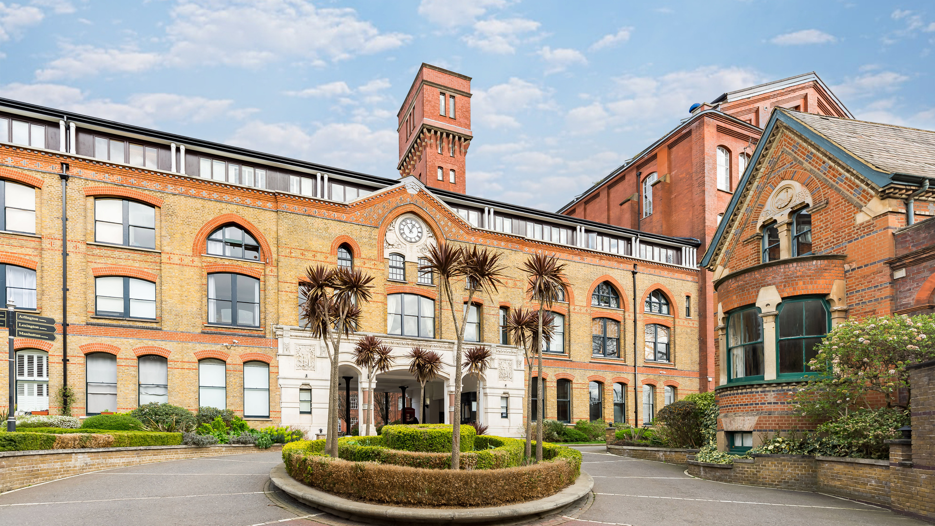 Property For Sale Bow Quarter, Fairfield Road, Bow, E3 2 Bedroom Flat Alex Neil 003987/1