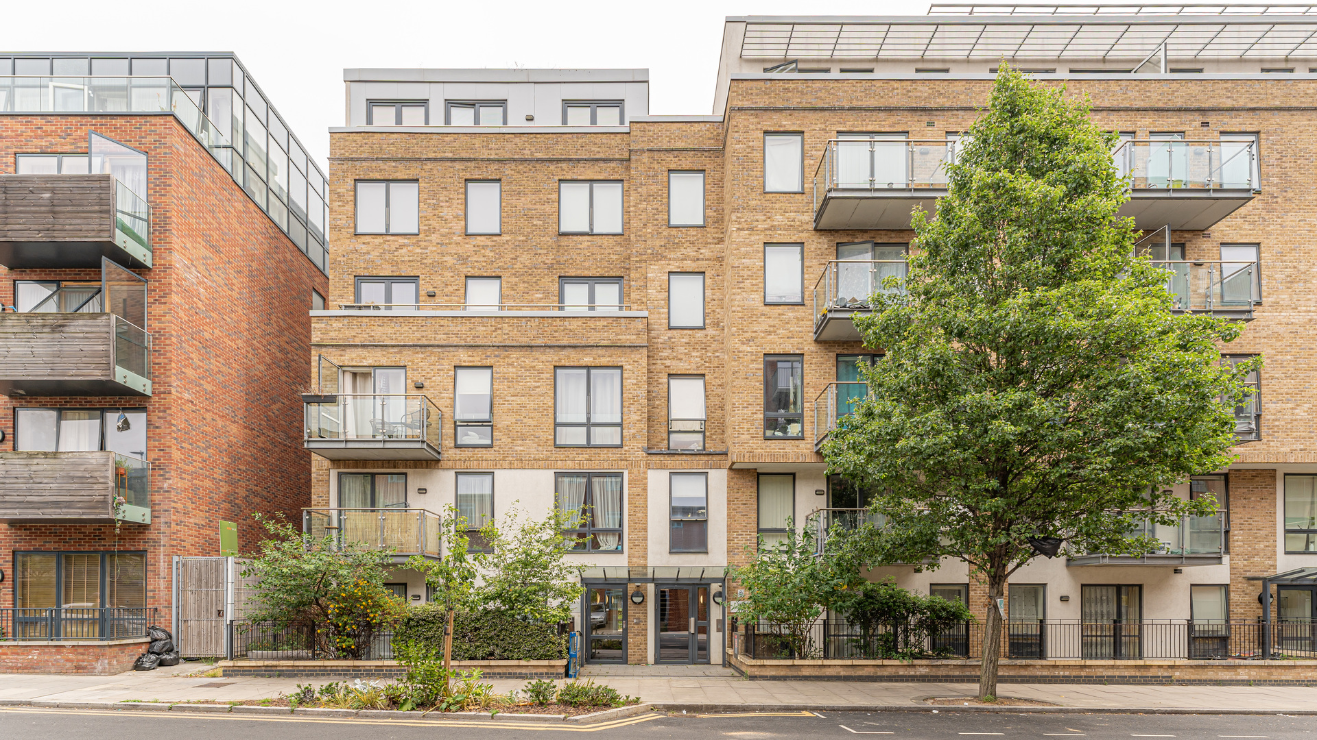 Property For Sale Ashmore House North, Violet Road, Bow, E3 1 Bedroom