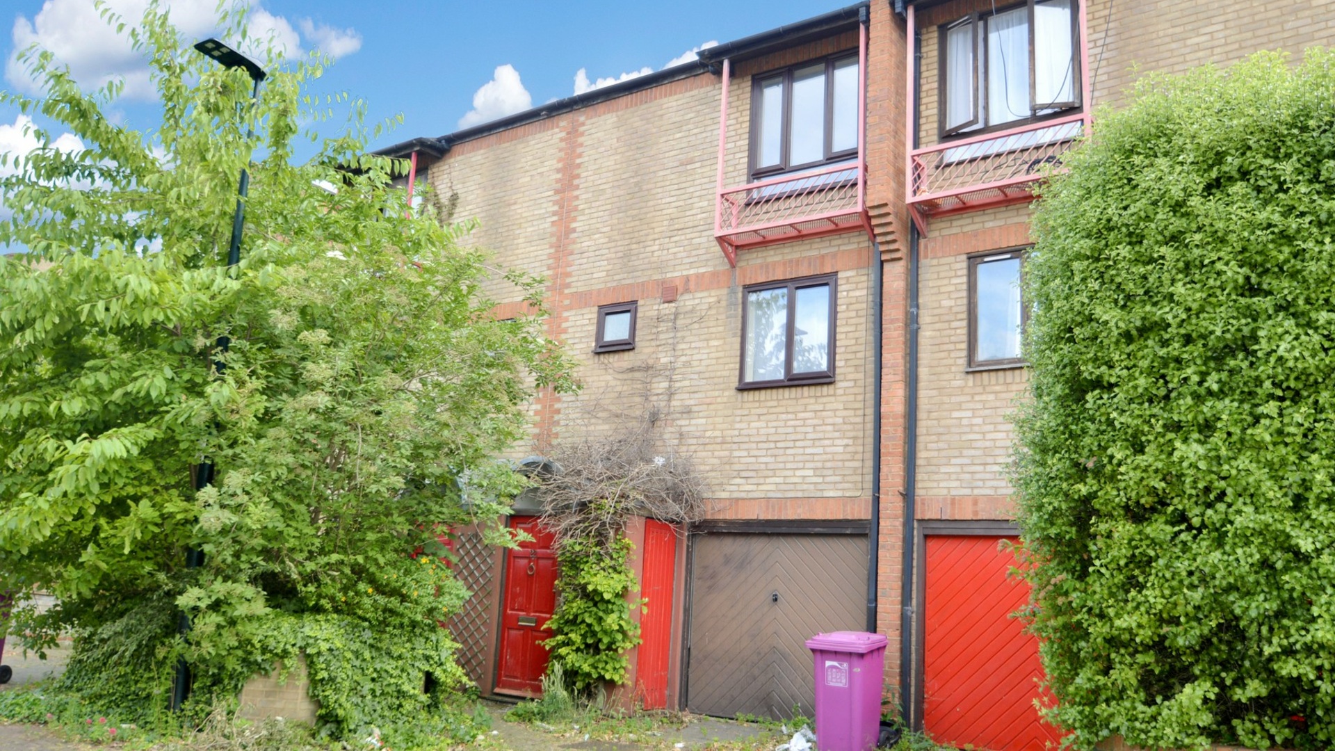 Property photo: Caledonian Wharf, Isle of Dogs, E14