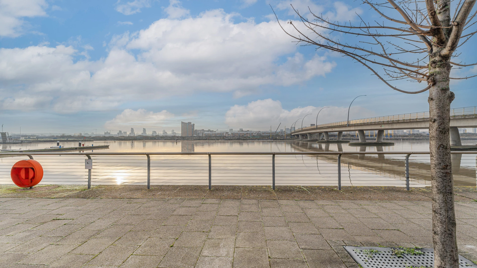 Basin Approach Royal Docks E16