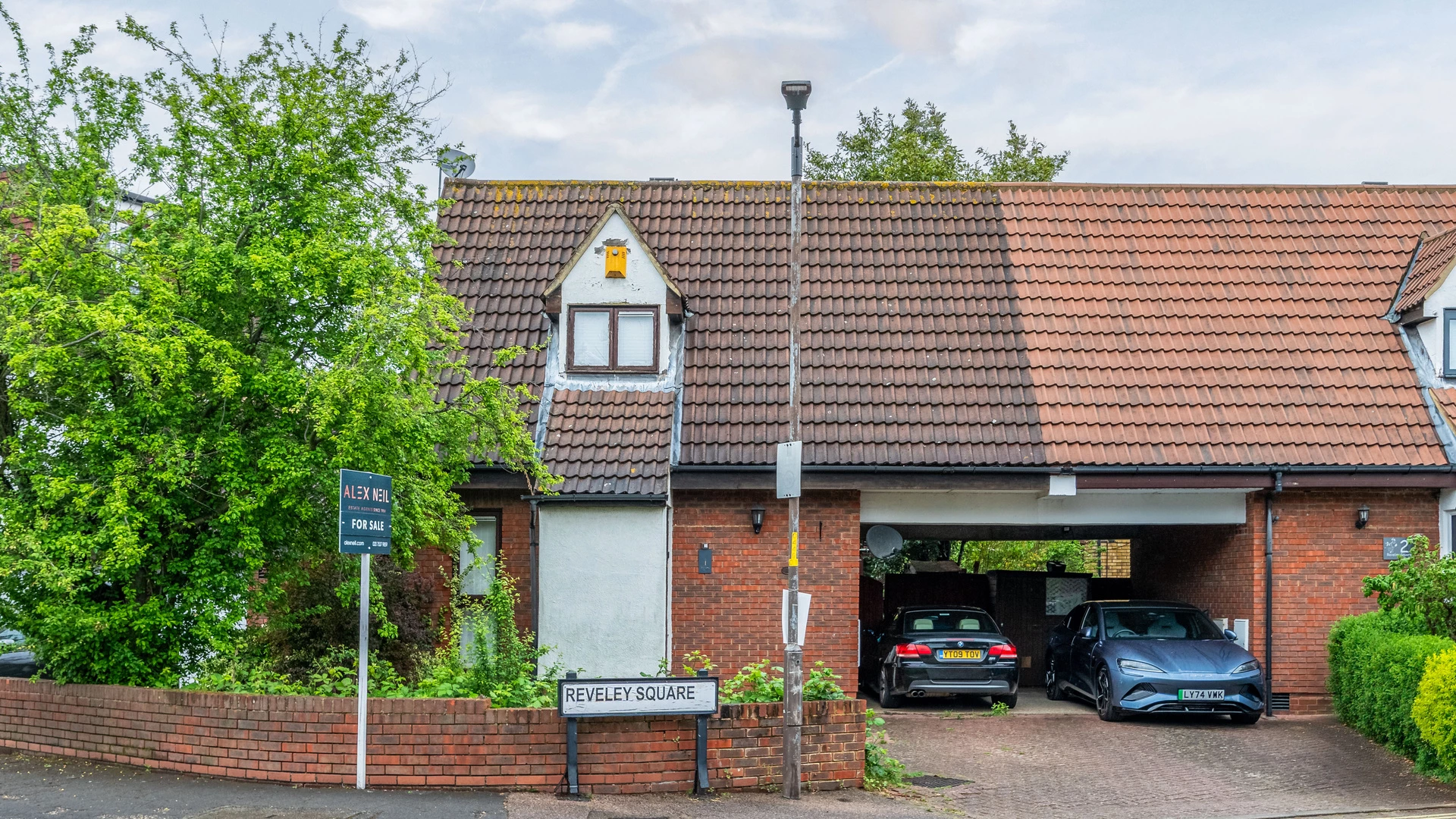 Reveley Square Rotherhithe SE16