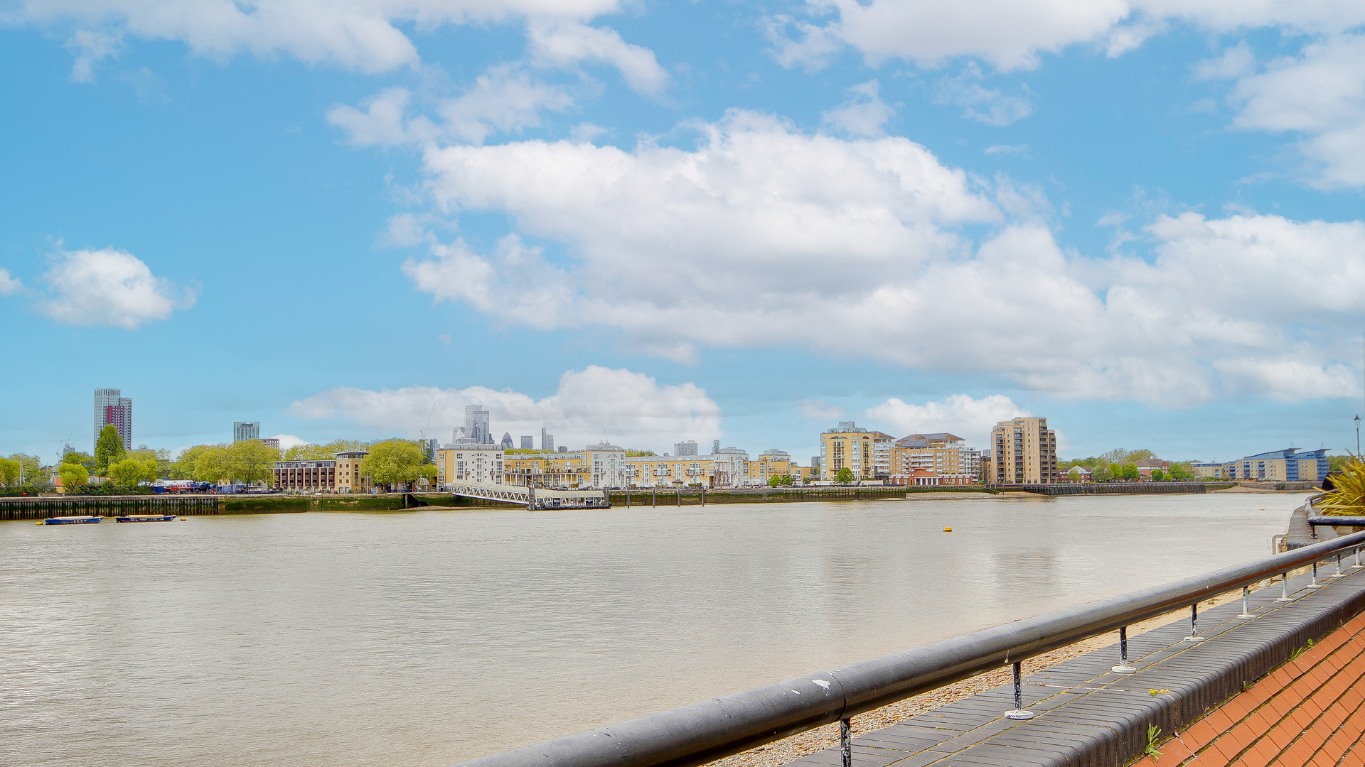 Crews Street Canary Wharf E14