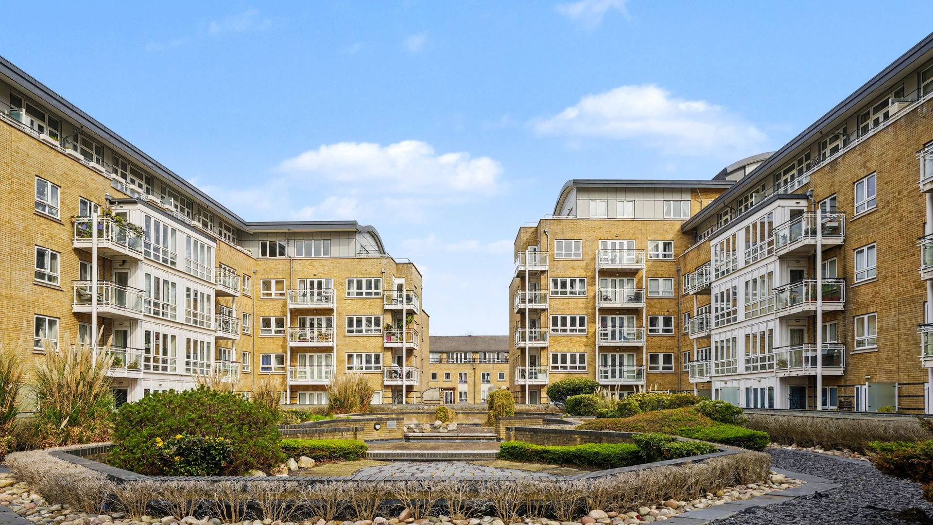 Property photo: St. Davids Square, Canary Wharf, E14