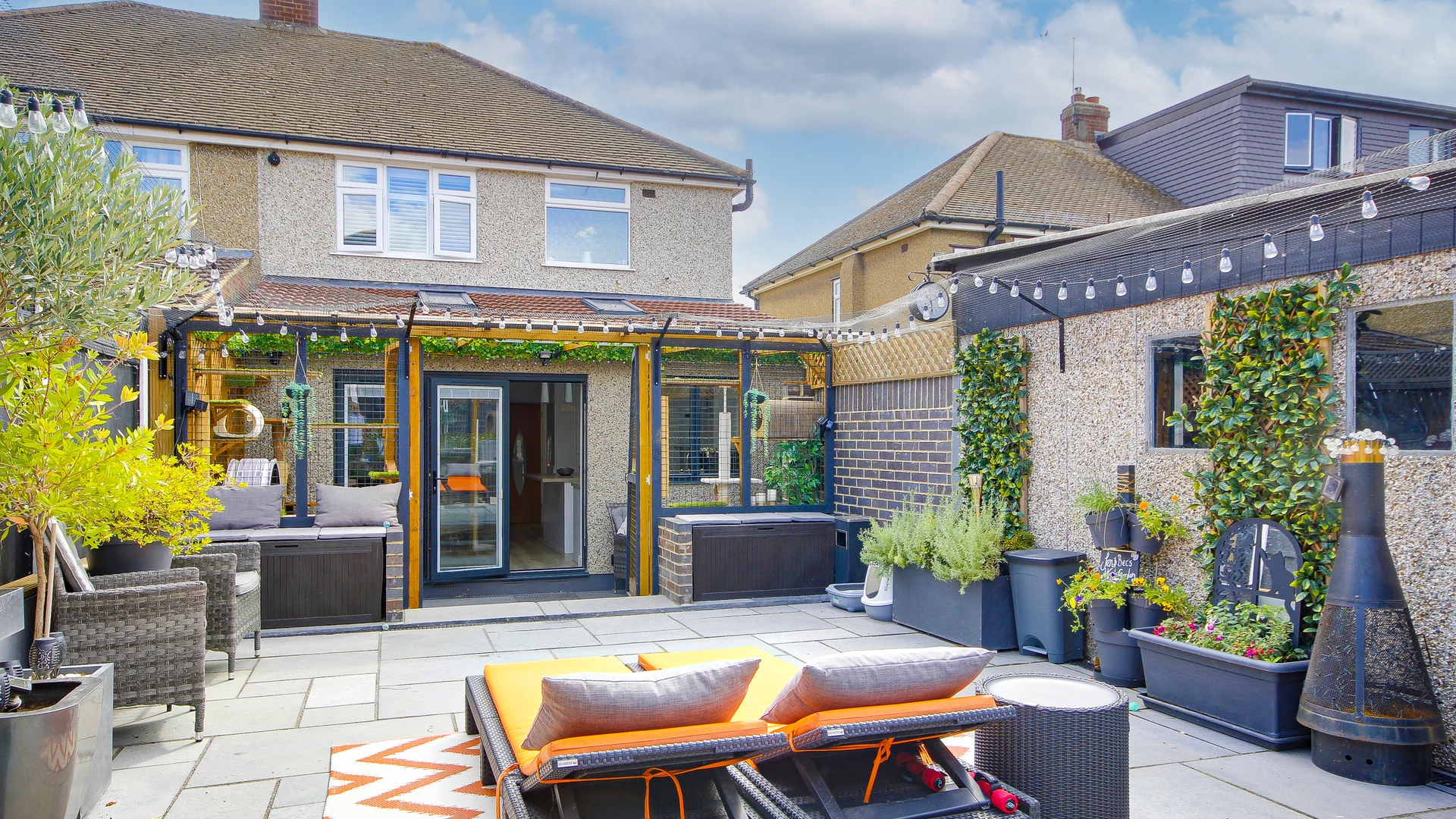 Property photo: Greenock Way, Romford, RM1